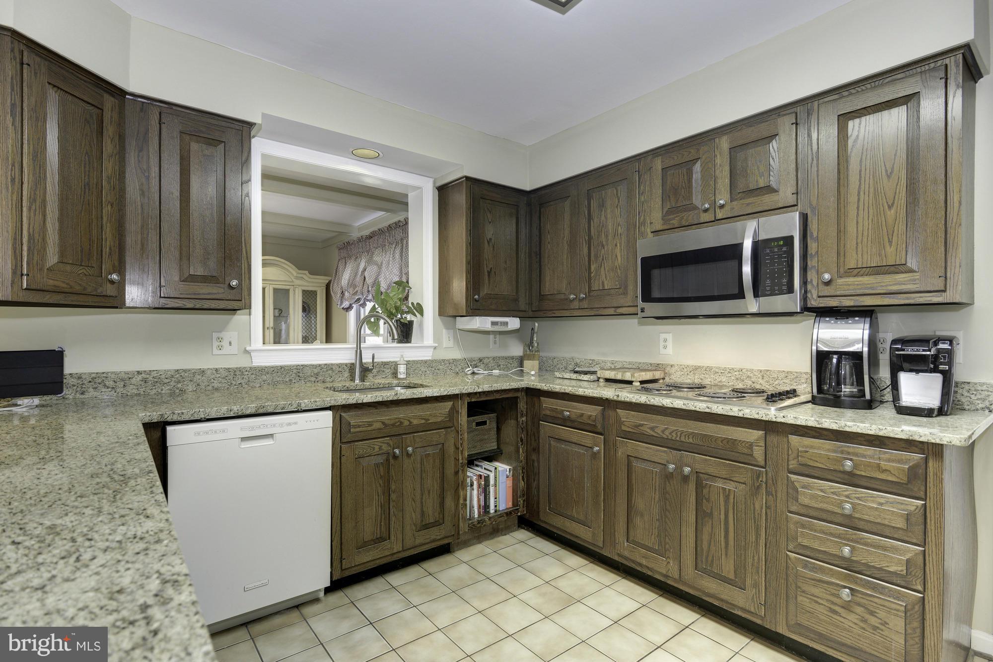 RIVER FALLS - Residential