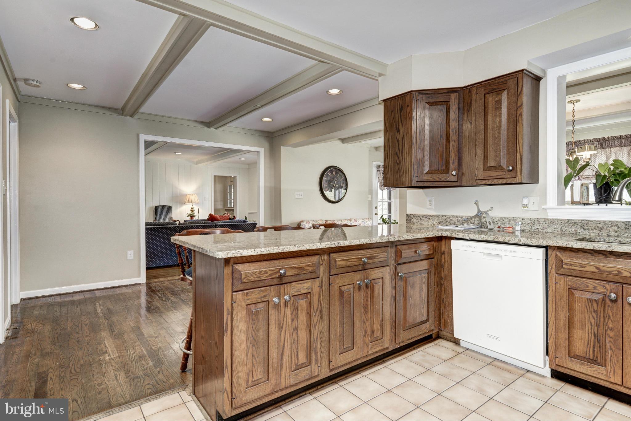 RIVER FALLS - Residential