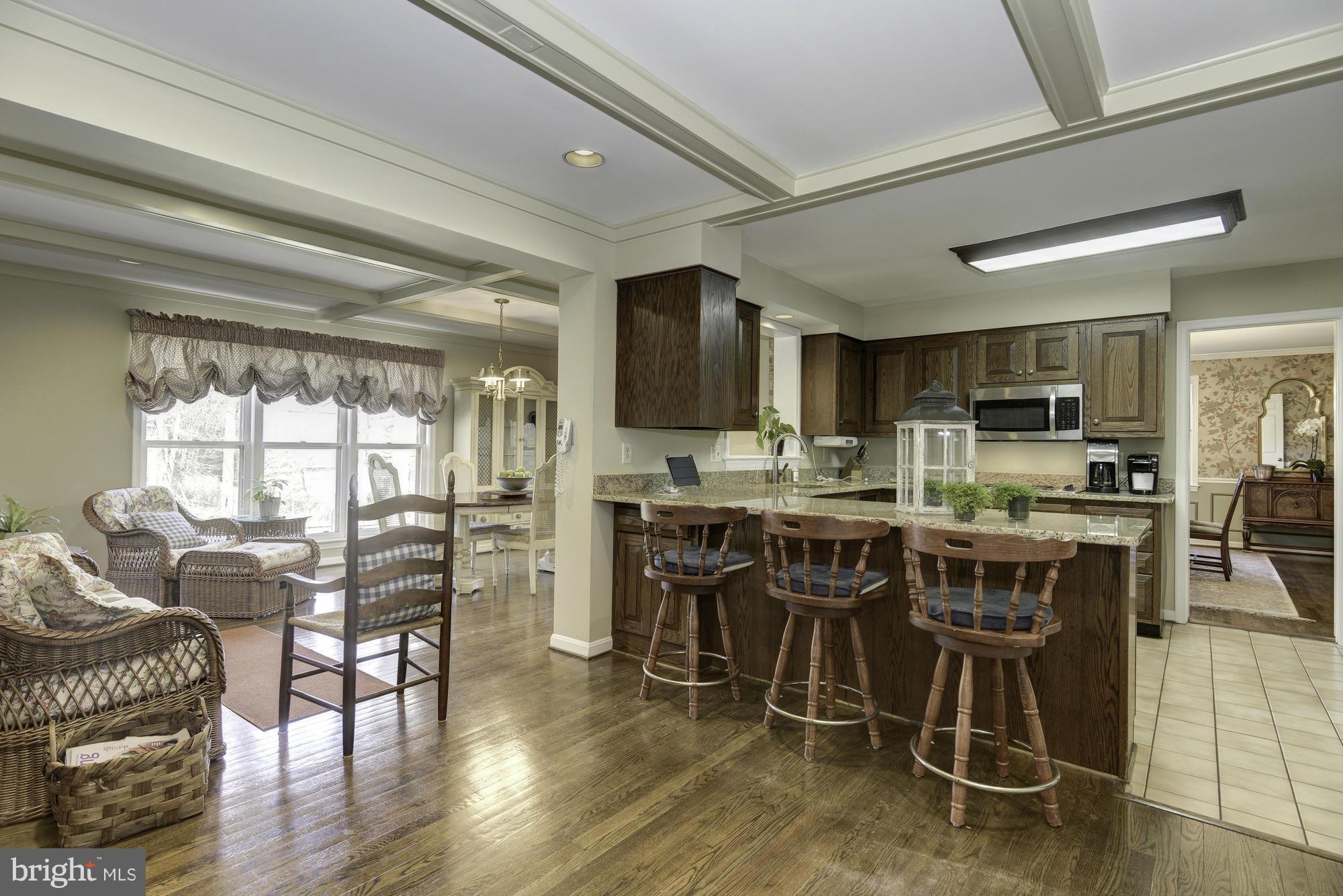 RIVER FALLS - Residential