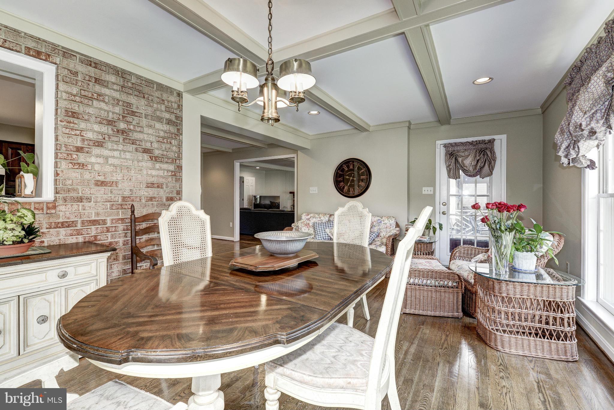 RIVER FALLS - Residential