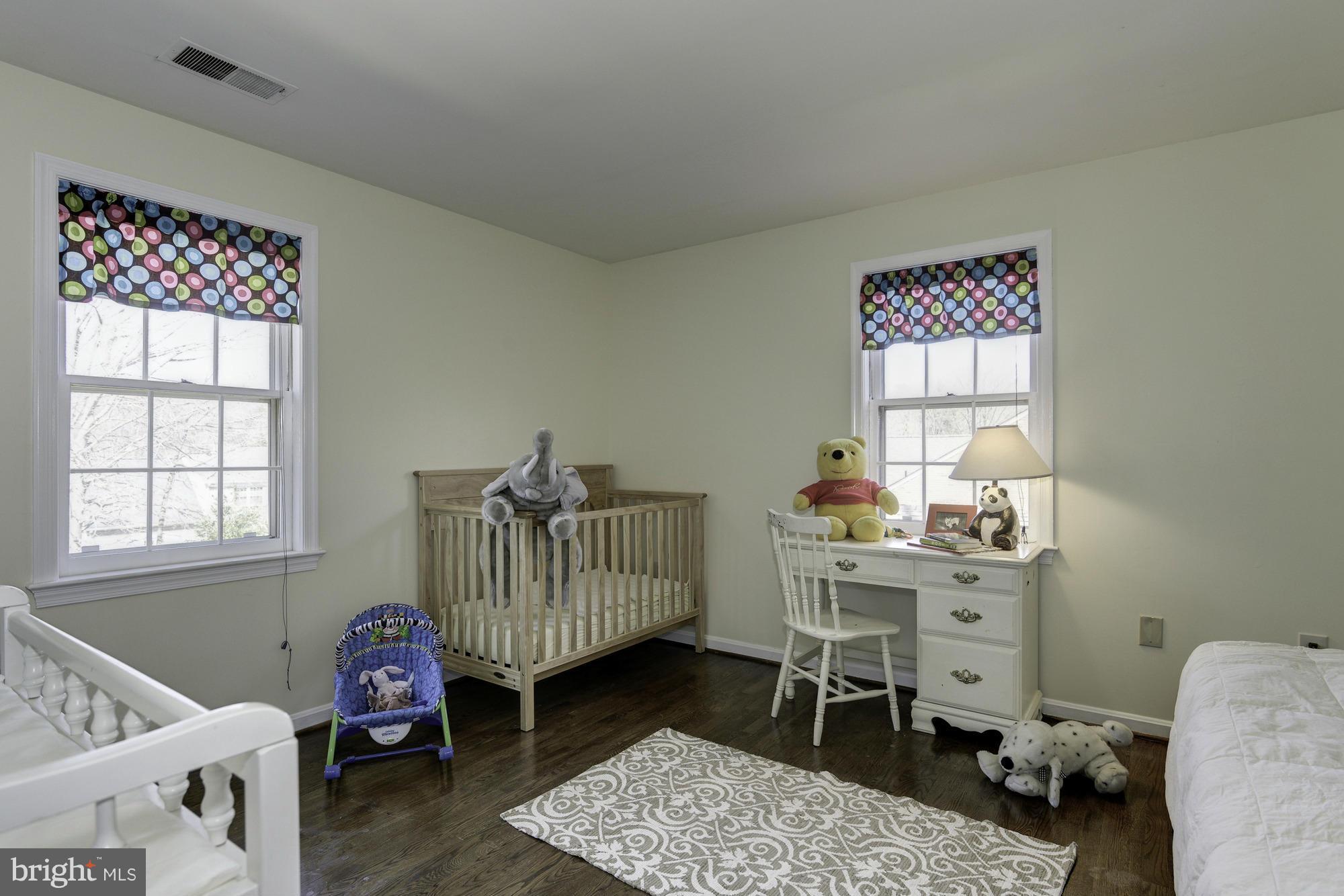 RIVER FALLS - Residential