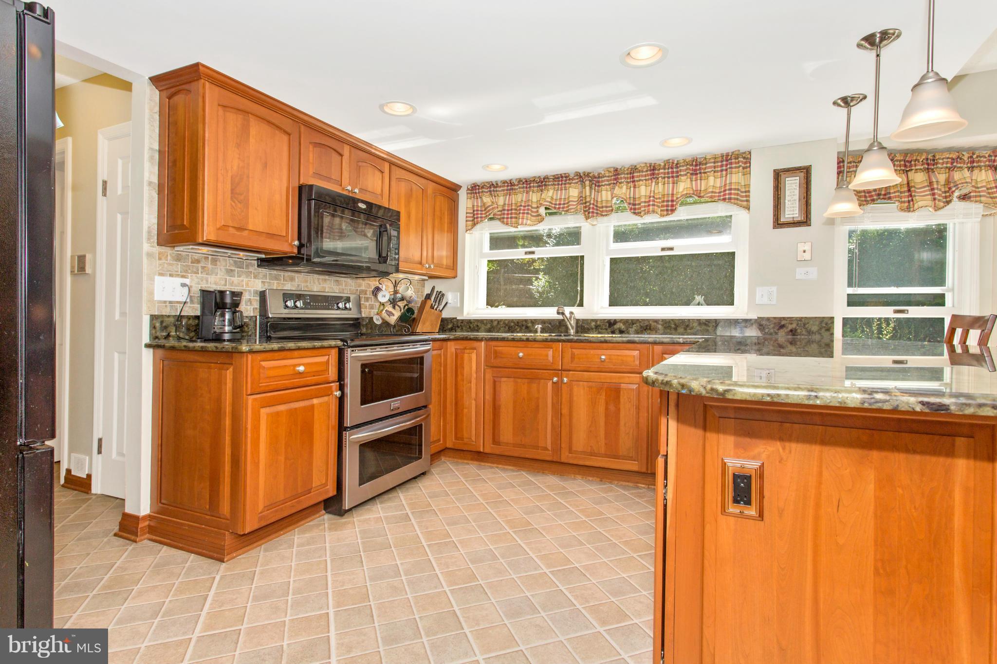 BEECH CREEK - Residential