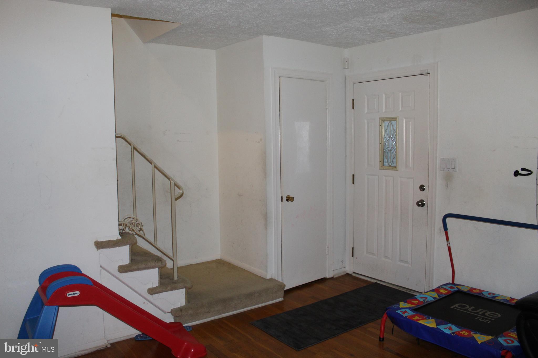 HAWTHORNE - Residential