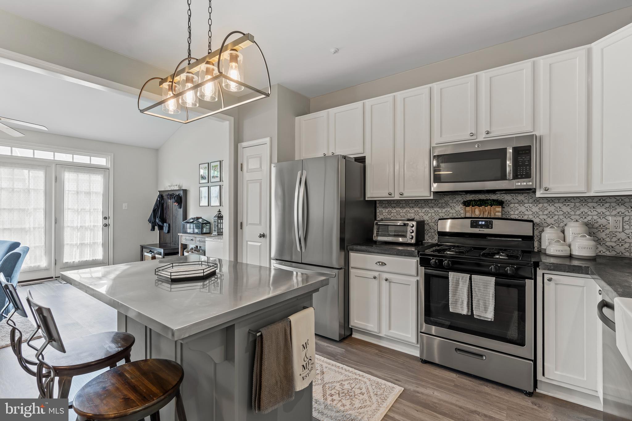 DEARBOUGHT - Residential