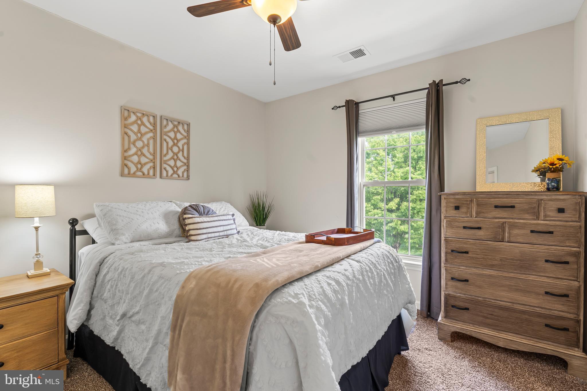 DEARBOUGHT - Residential