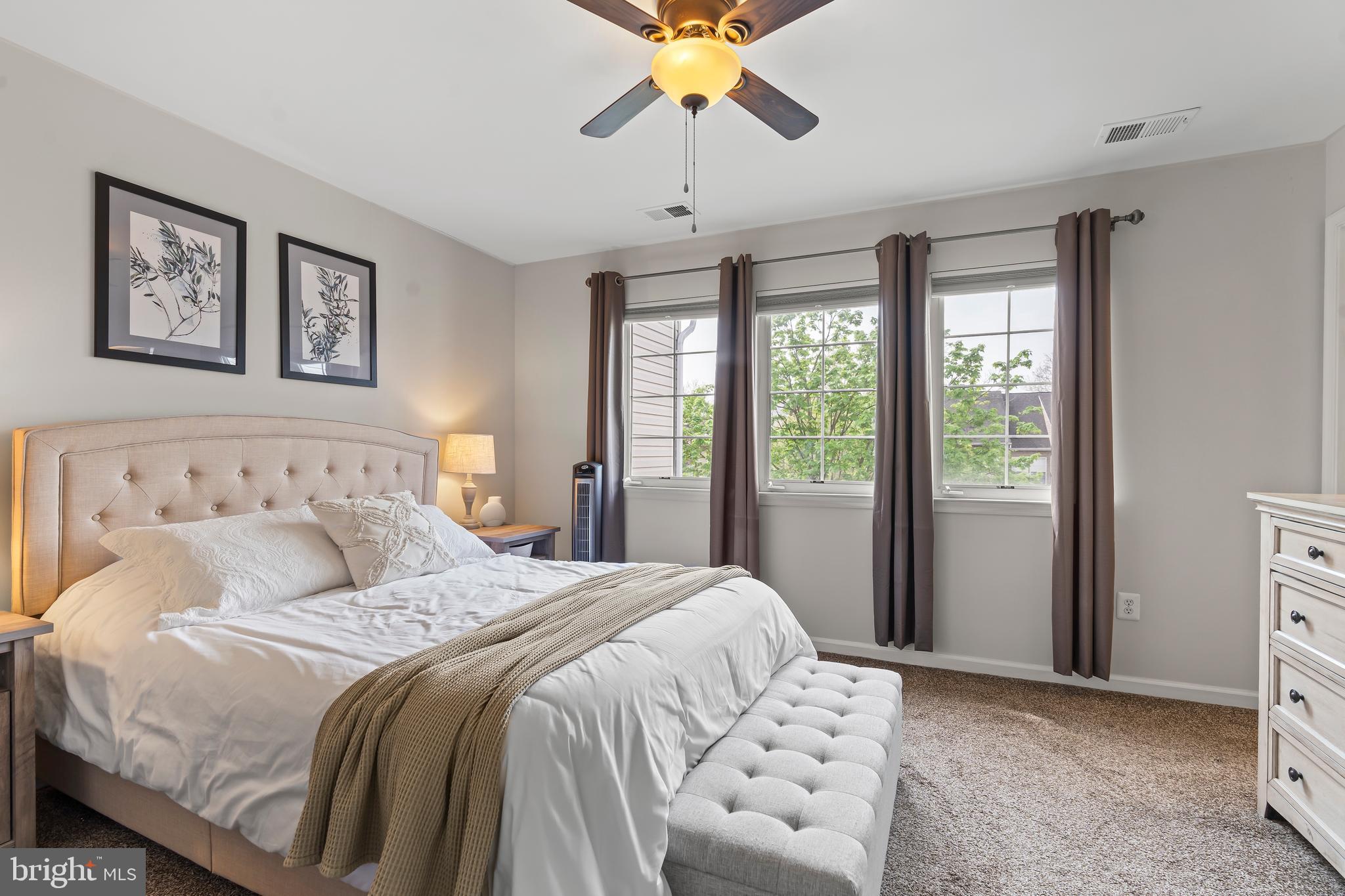 DEARBOUGHT - Residential