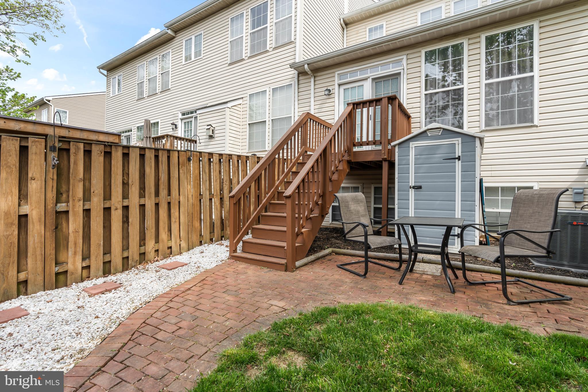 DEARBOUGHT - Residential