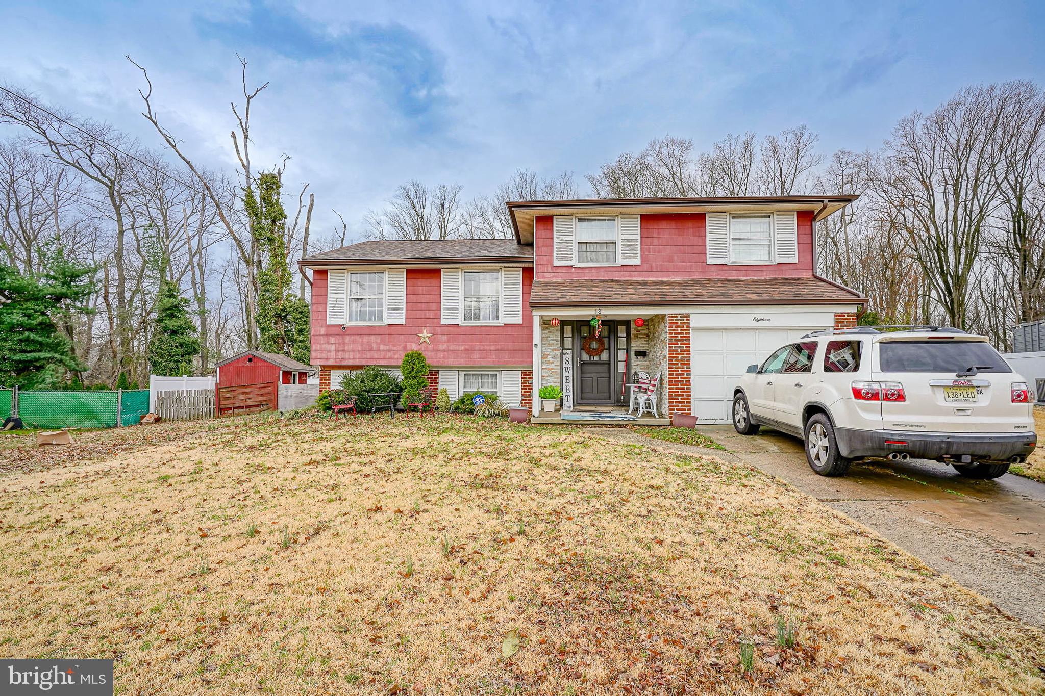 18 SLEEPY HOLLOW ROAD
