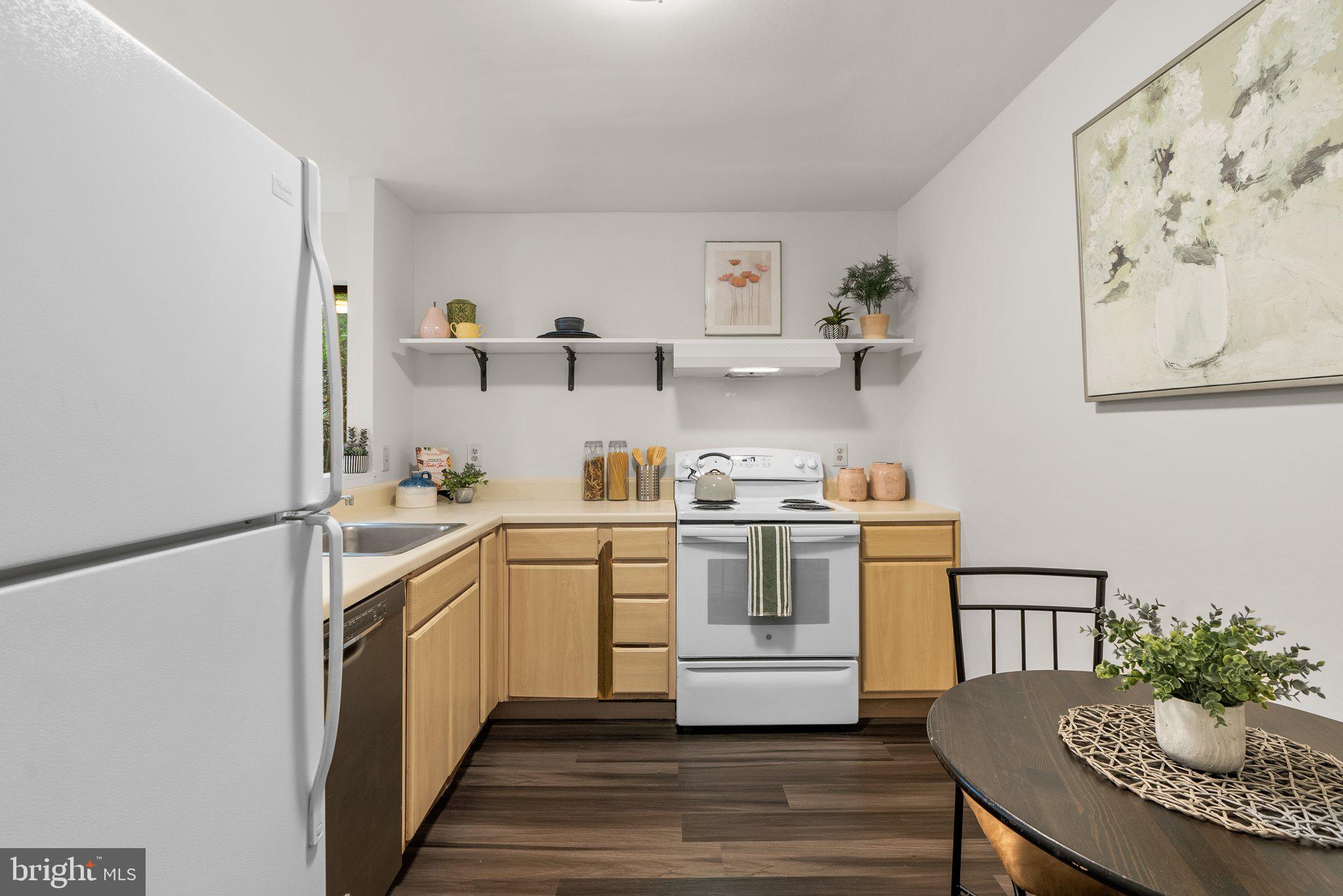 FAWSETT FARMS MANOR - Residential