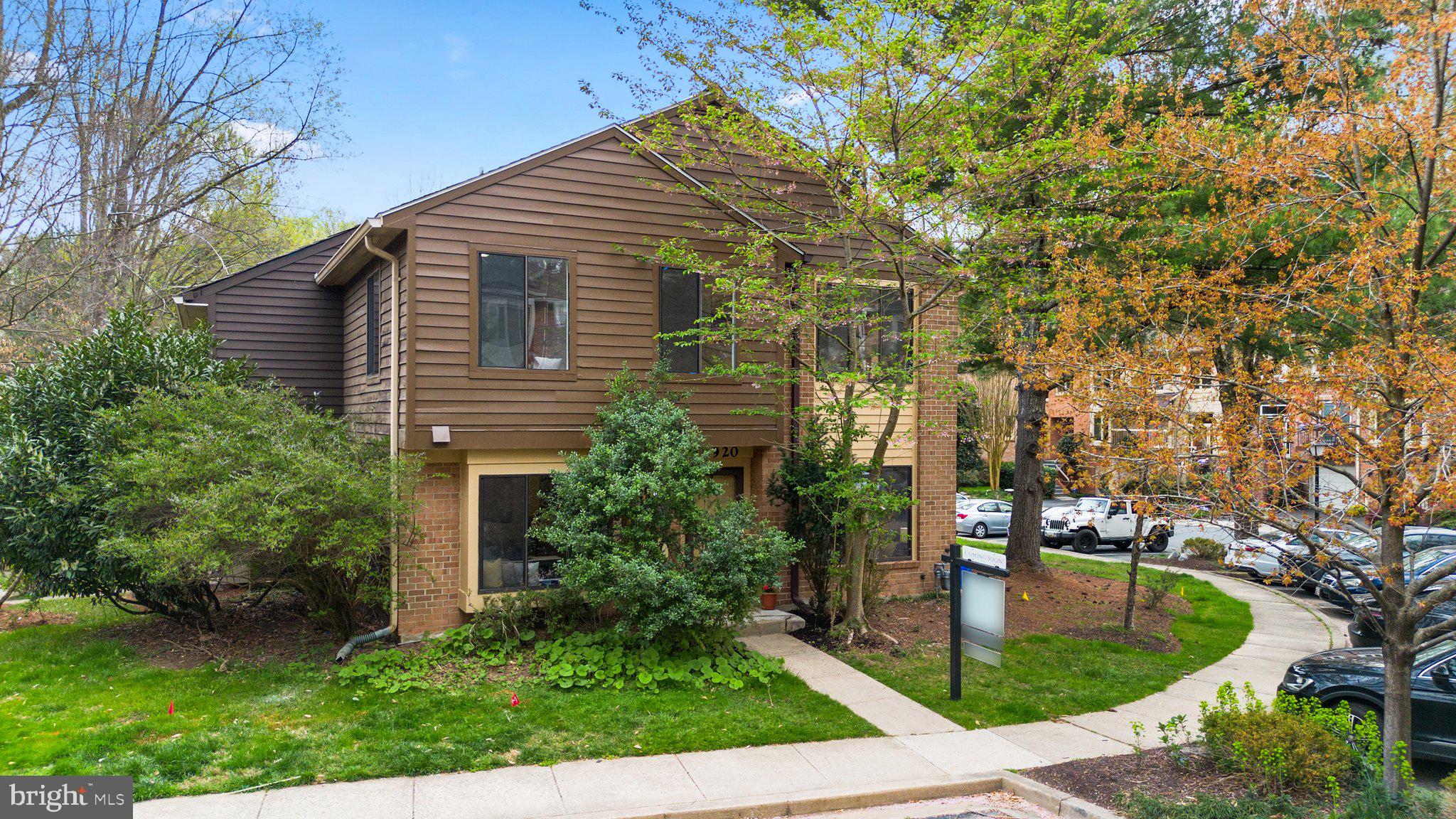 FAWSETT FARMS MANOR - Residential