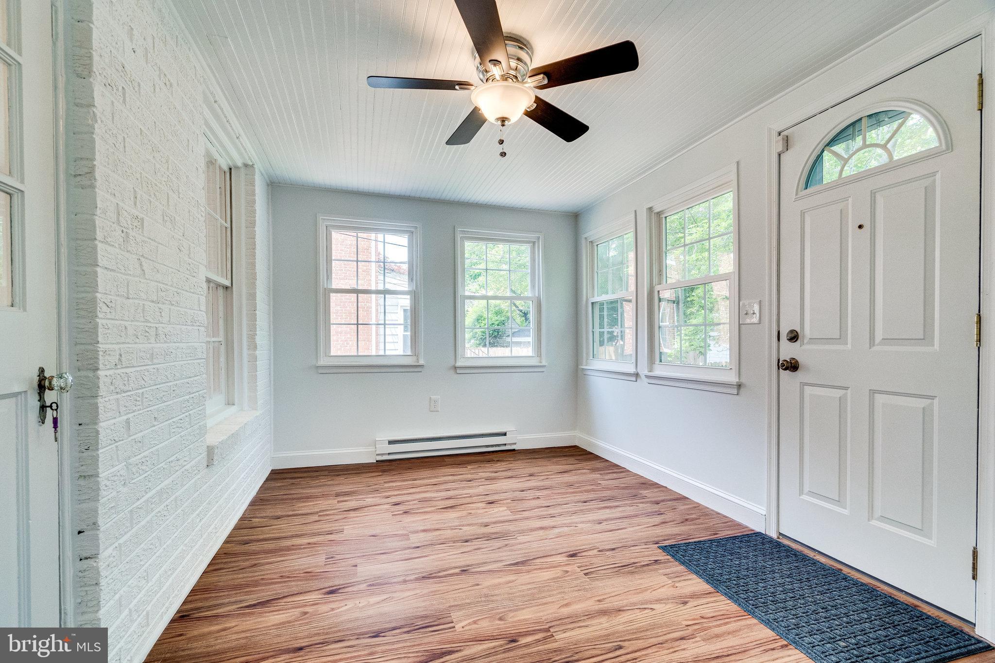 ARLINGTON - Residential Lease