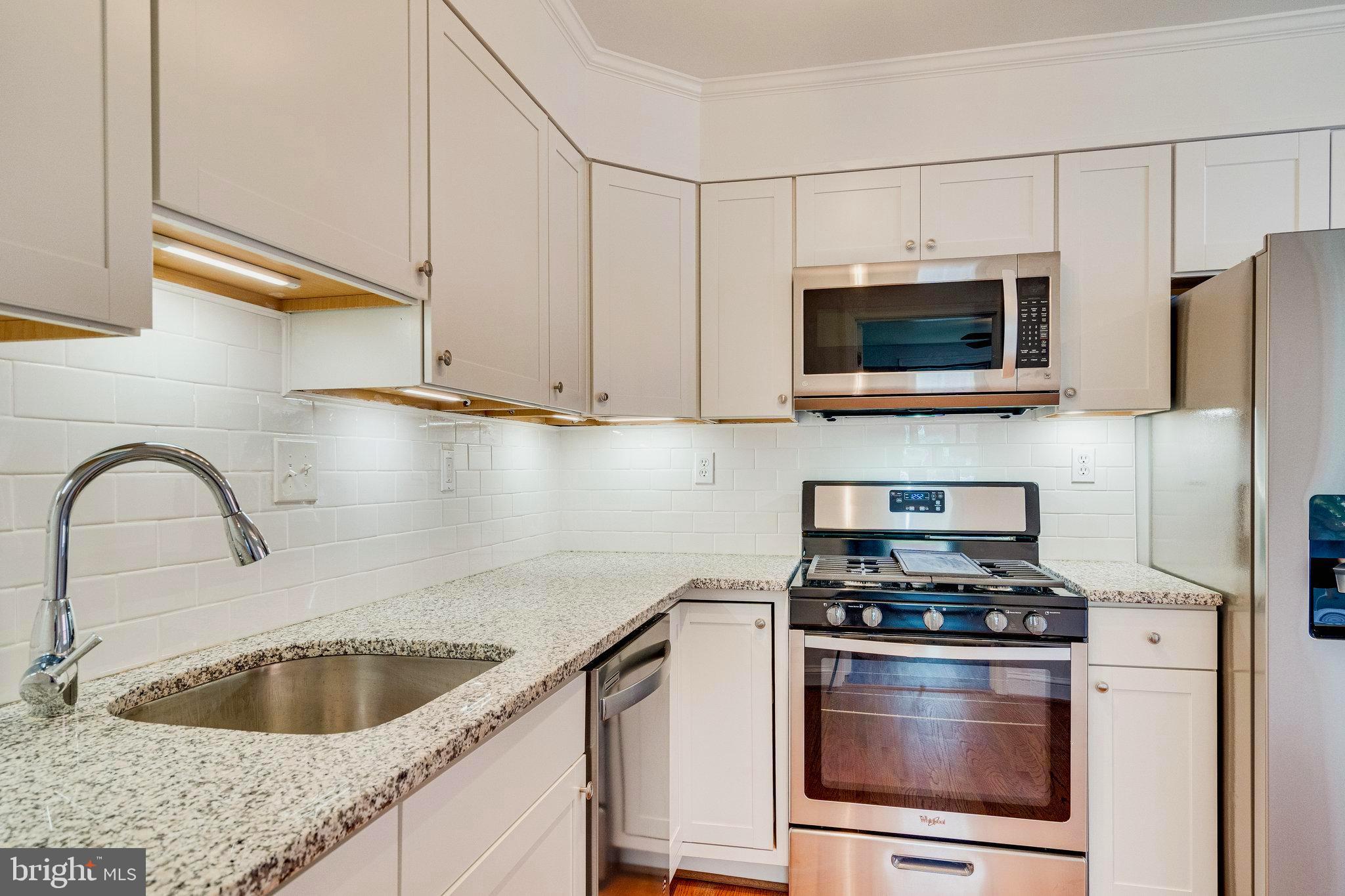 ARLINGTON - Residential Lease