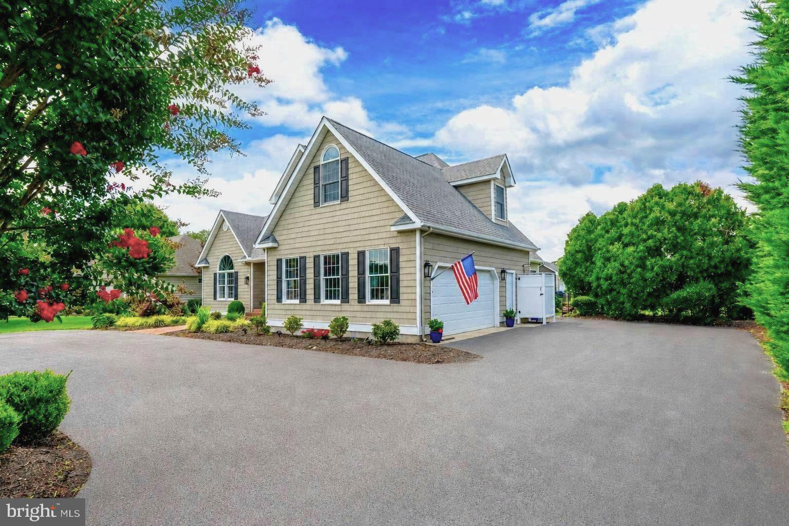 149 GLADE CIRCLE W
