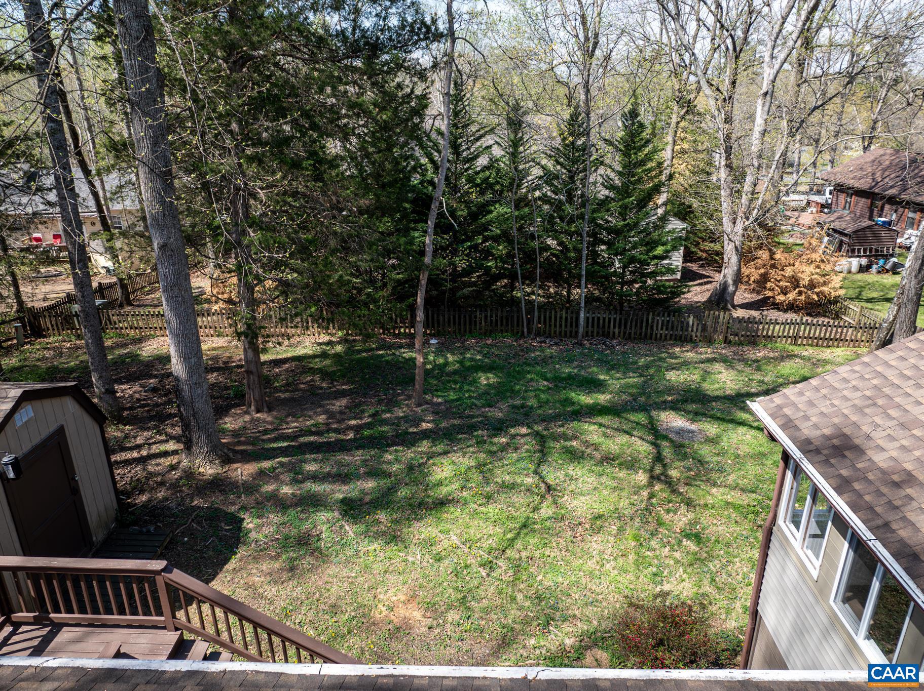 LAKE MONTICELLO - Residential