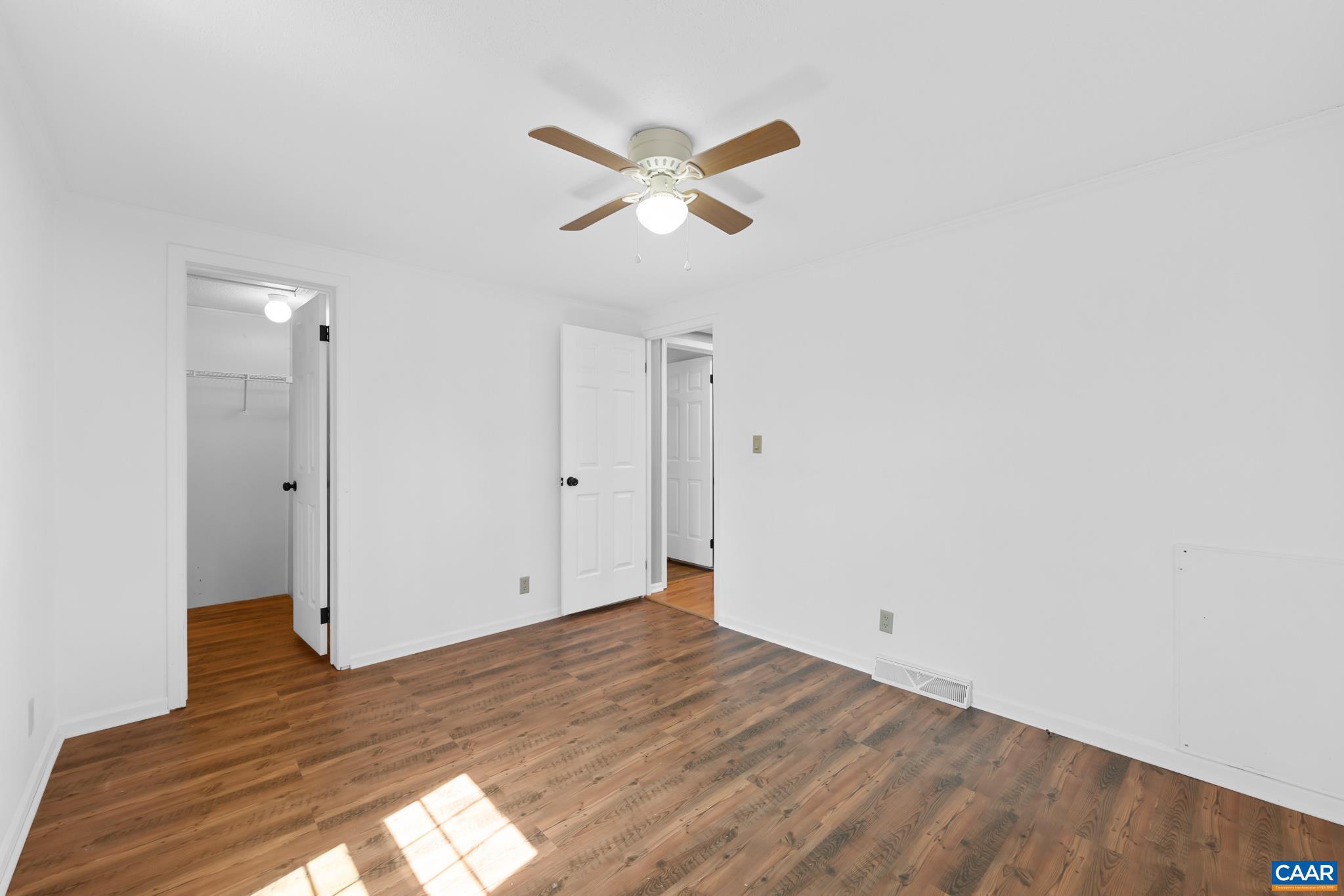 LAKE MONTICELLO - Residential