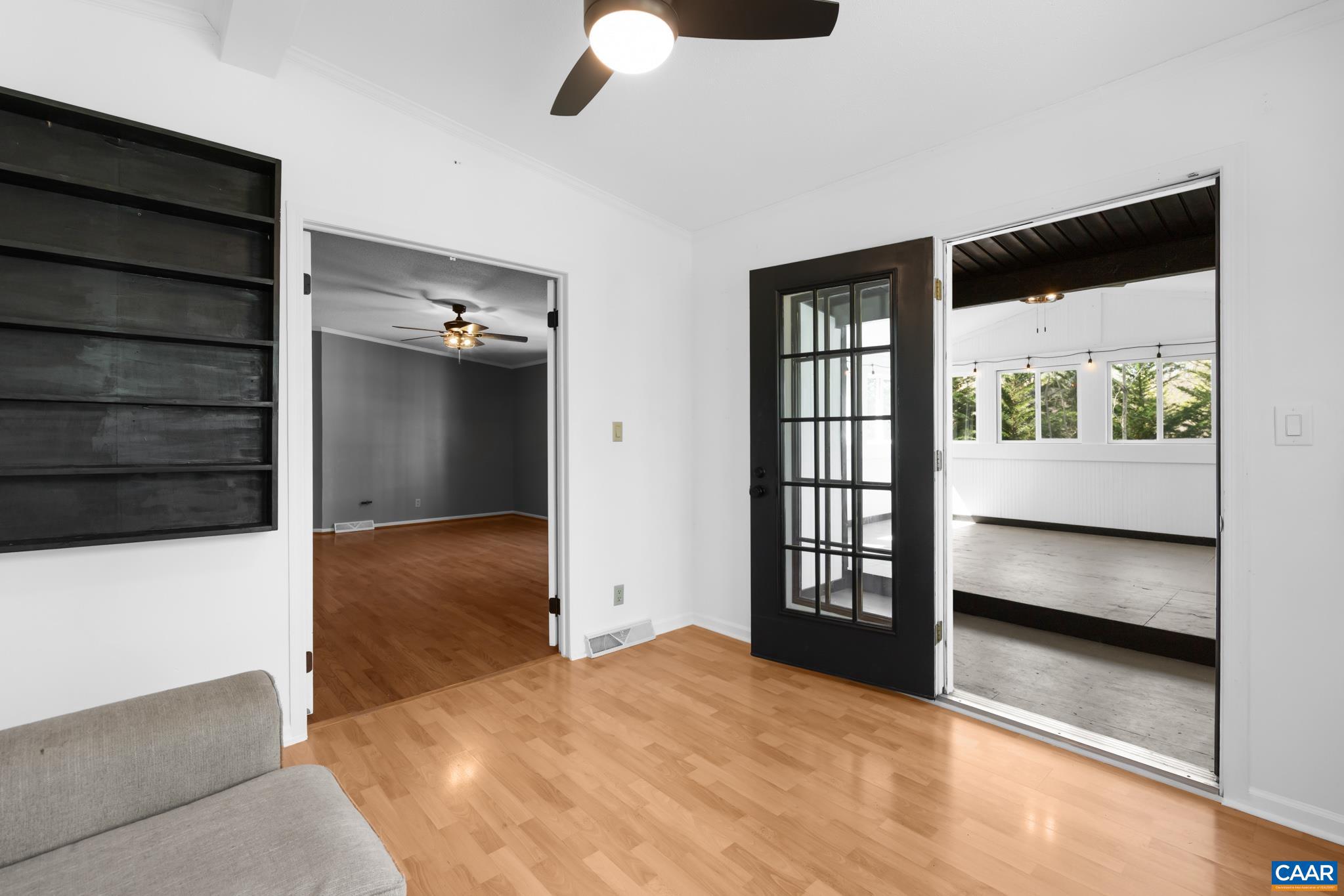 LAKE MONTICELLO - Residential