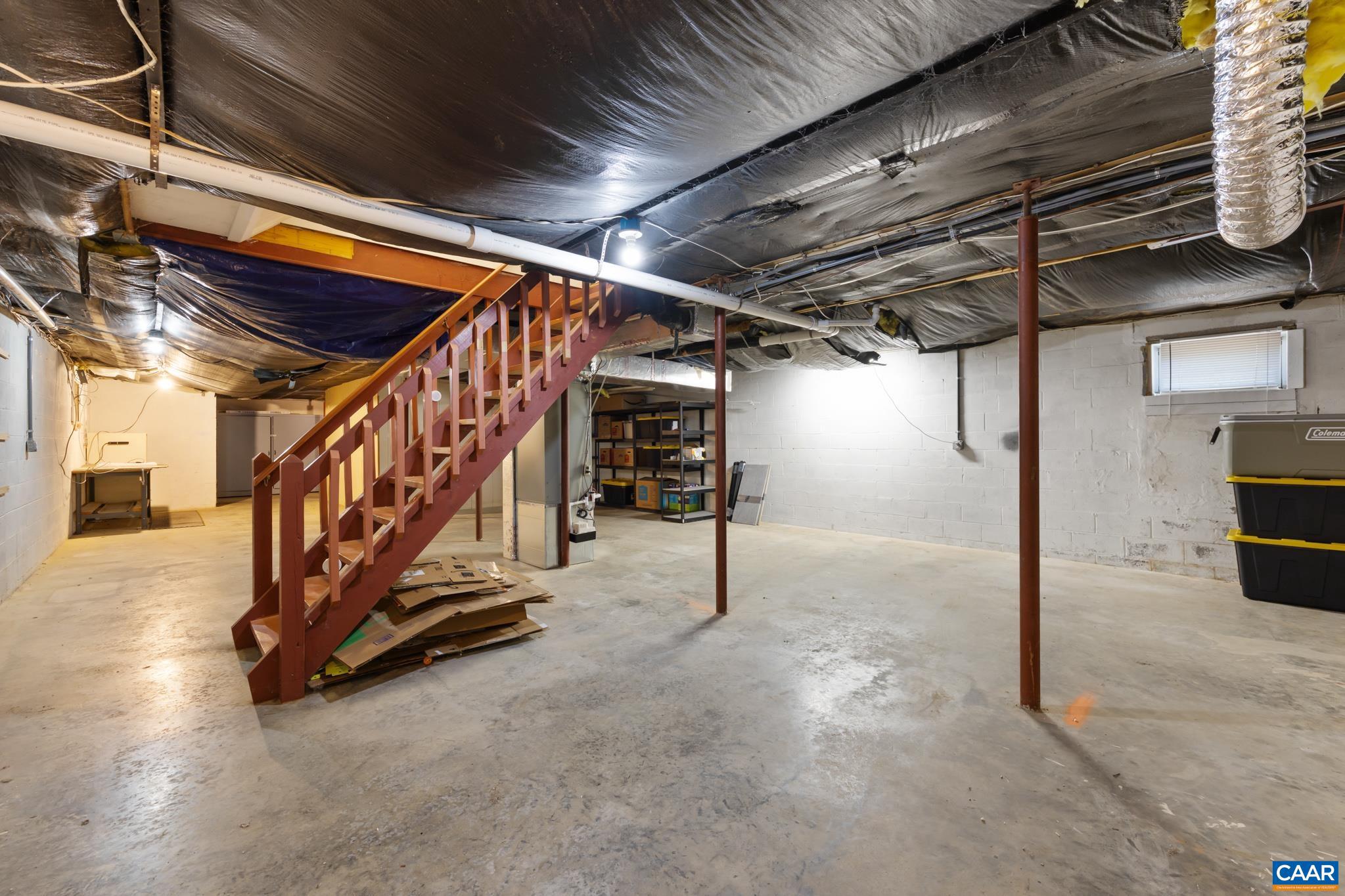 LAKE MONTICELLO - Residential