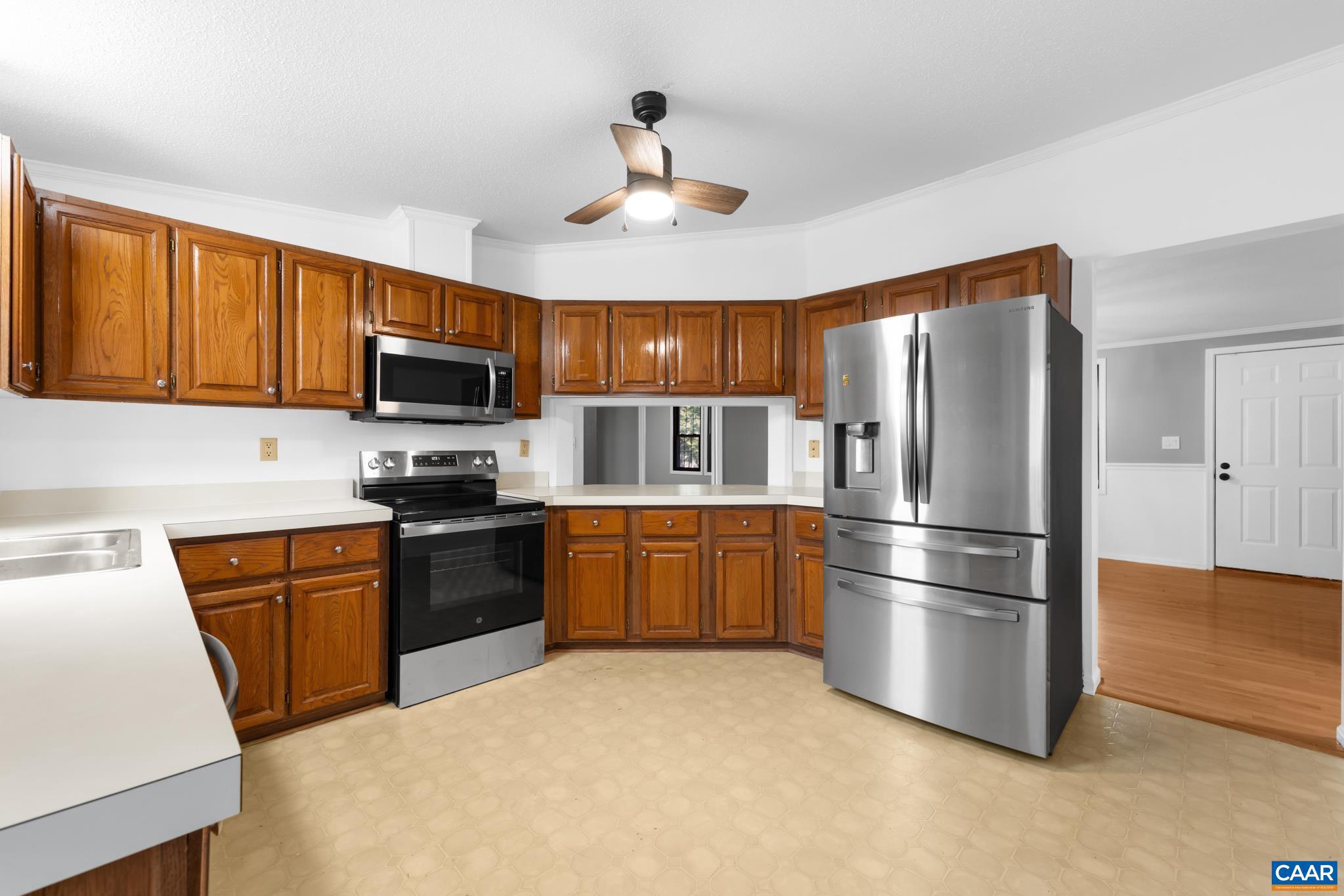 LAKE MONTICELLO - Residential