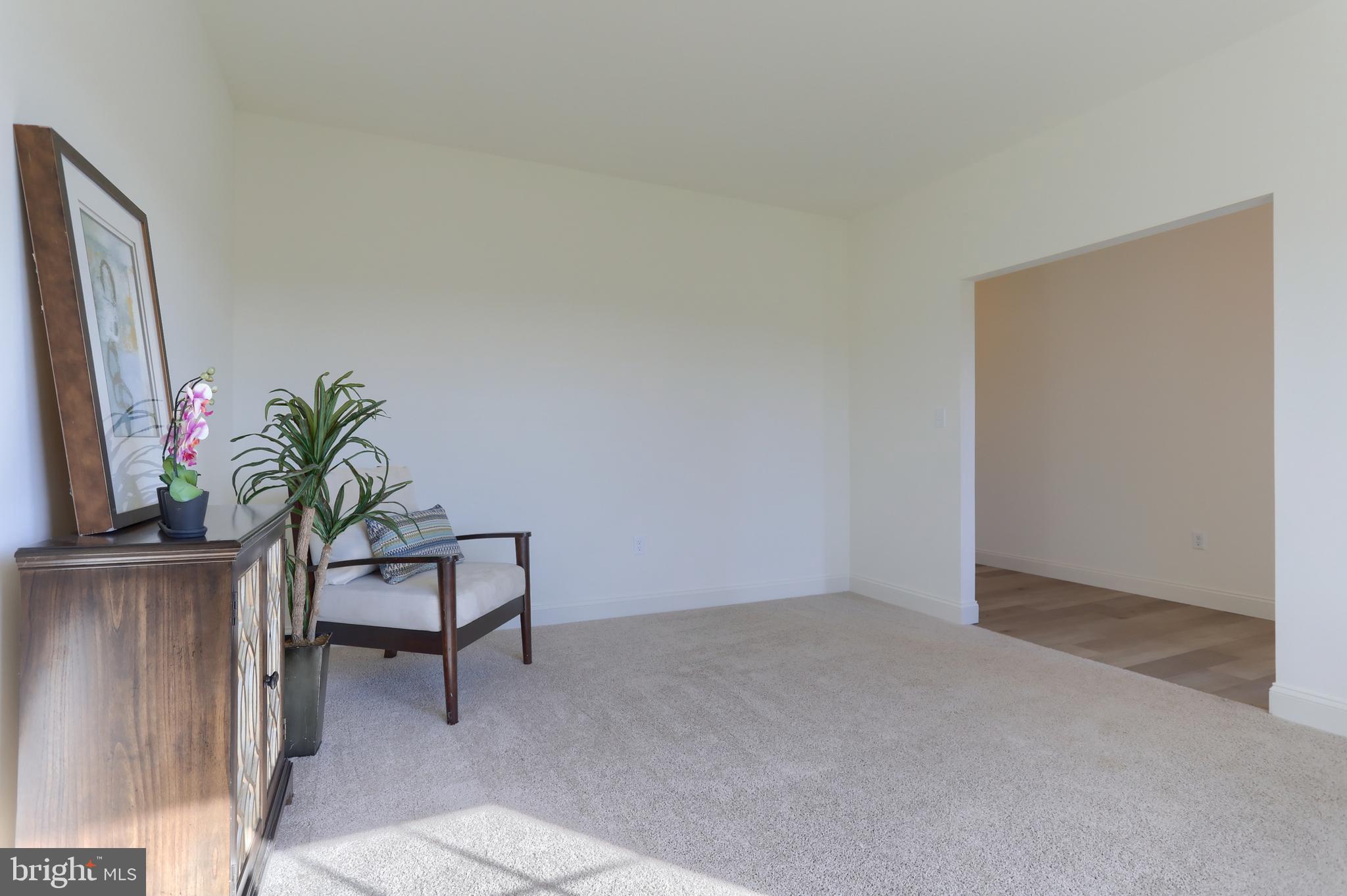 MEADOW LANE FARMS - Residential