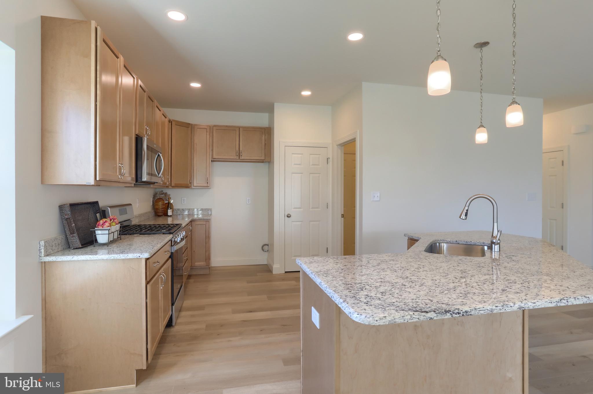 MEADOW LANE FARMS - Residential