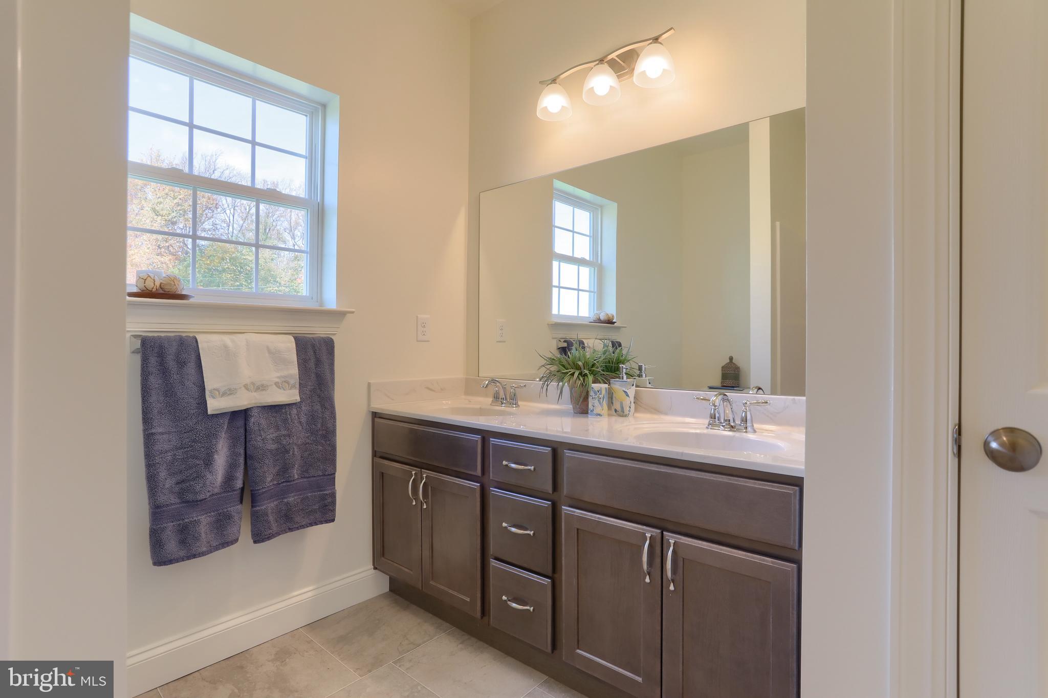 MEADOW LANE FARMS - Residential