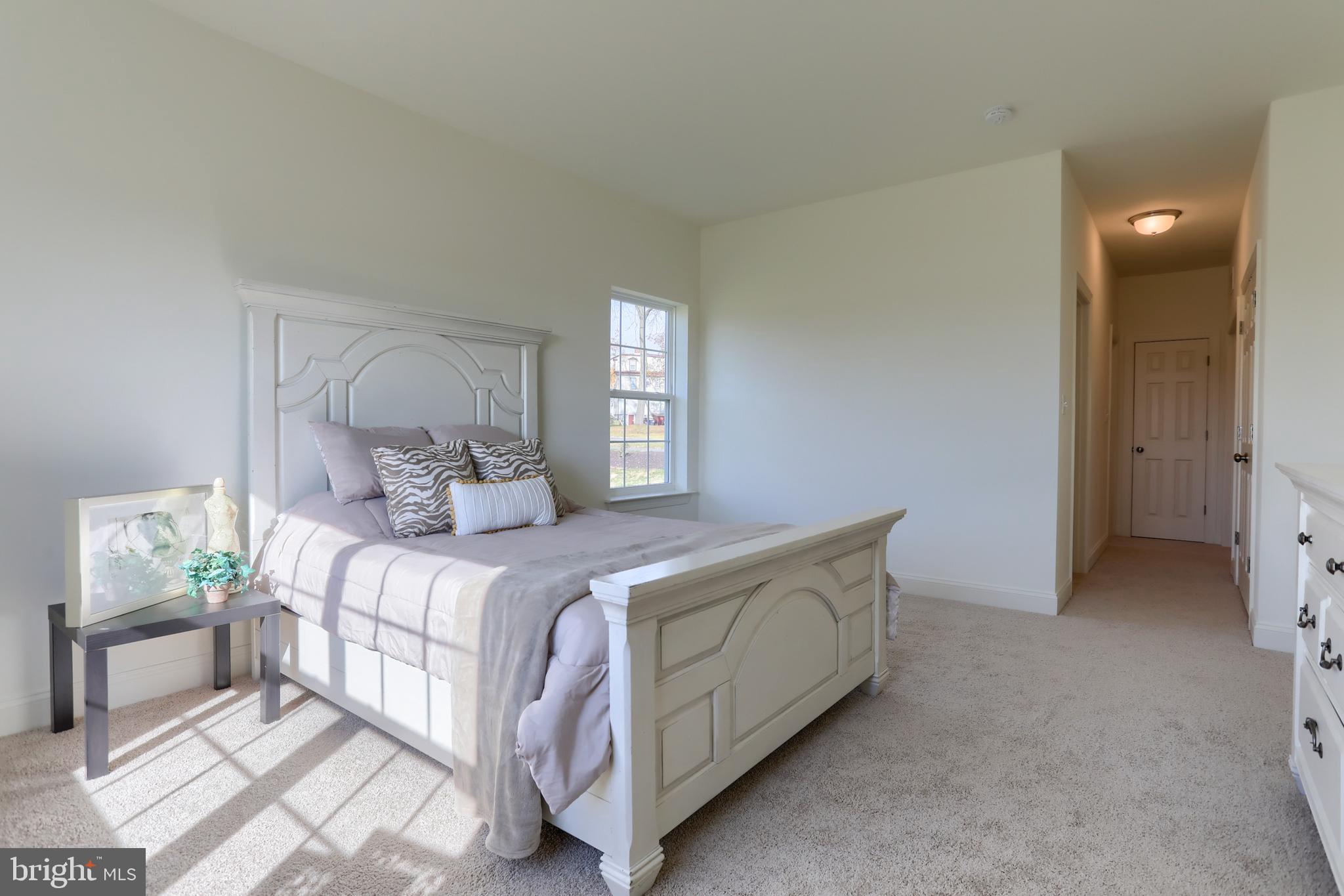 MEADOW LANE FARMS - Residential