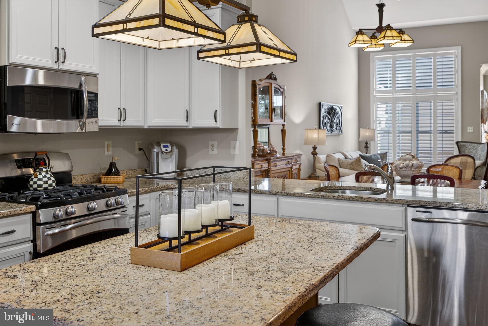 MONTGOMERY WALK - Residential