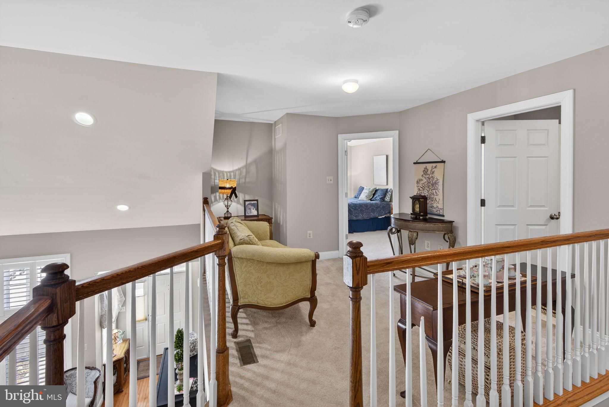 MONTGOMERY WALK - Residential