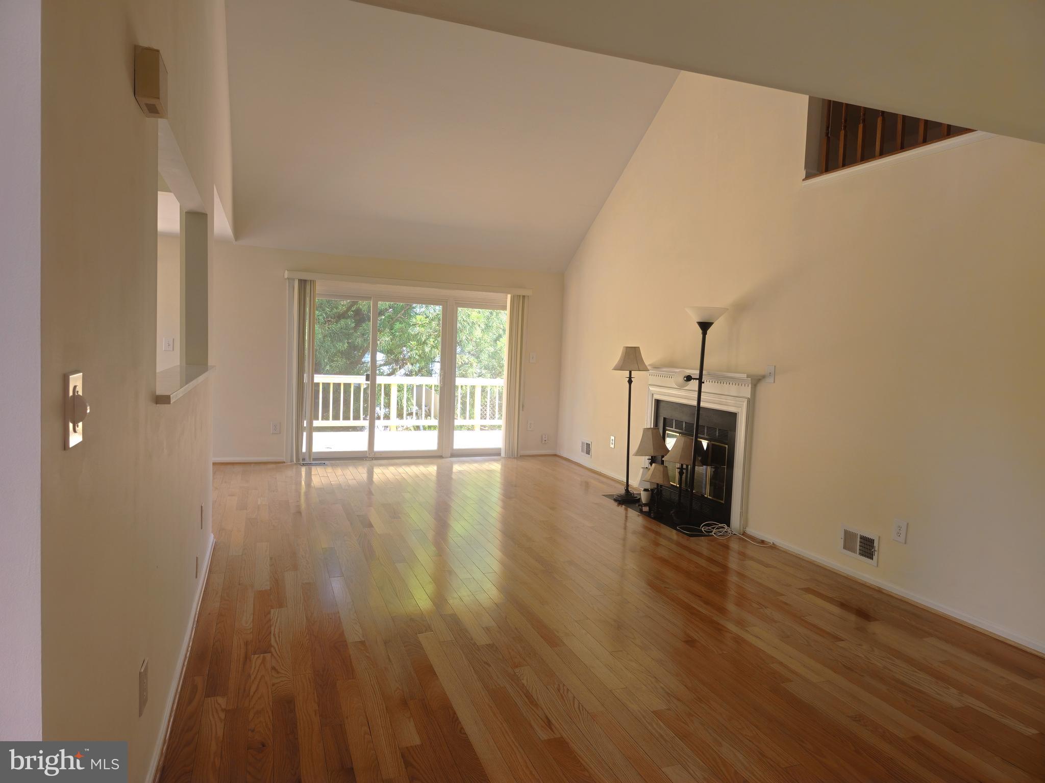 4507 HIGHLAND GREEN COURT