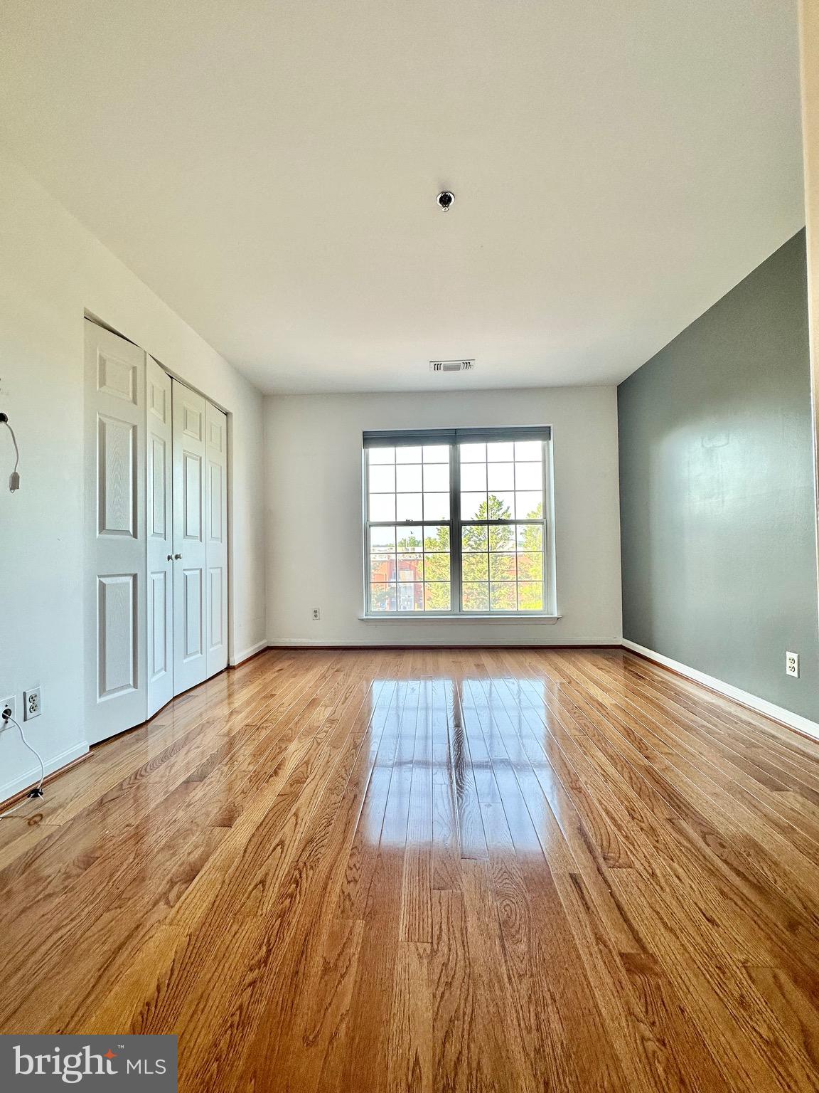 QUAKER HILL - Residential Lease