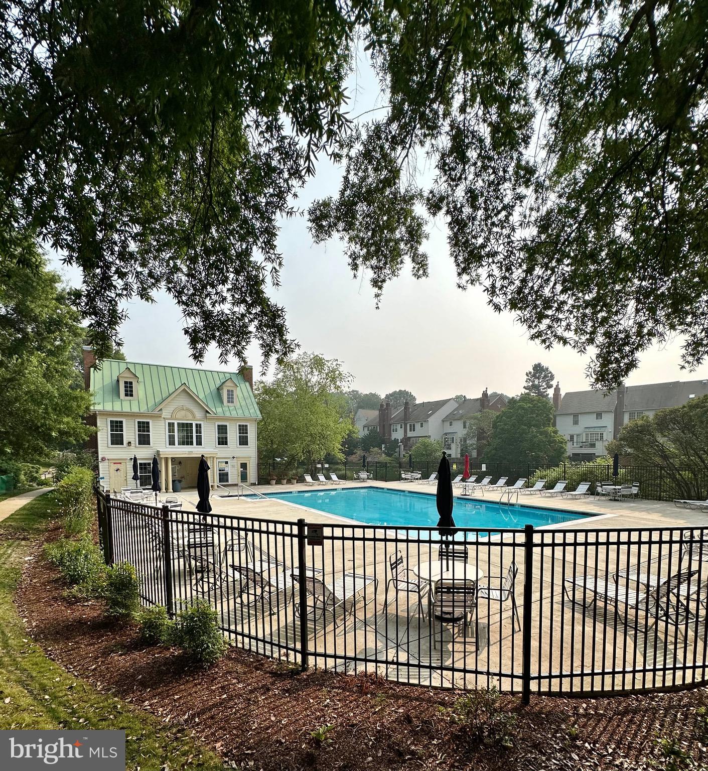 QUAKER HILL - Residential Lease