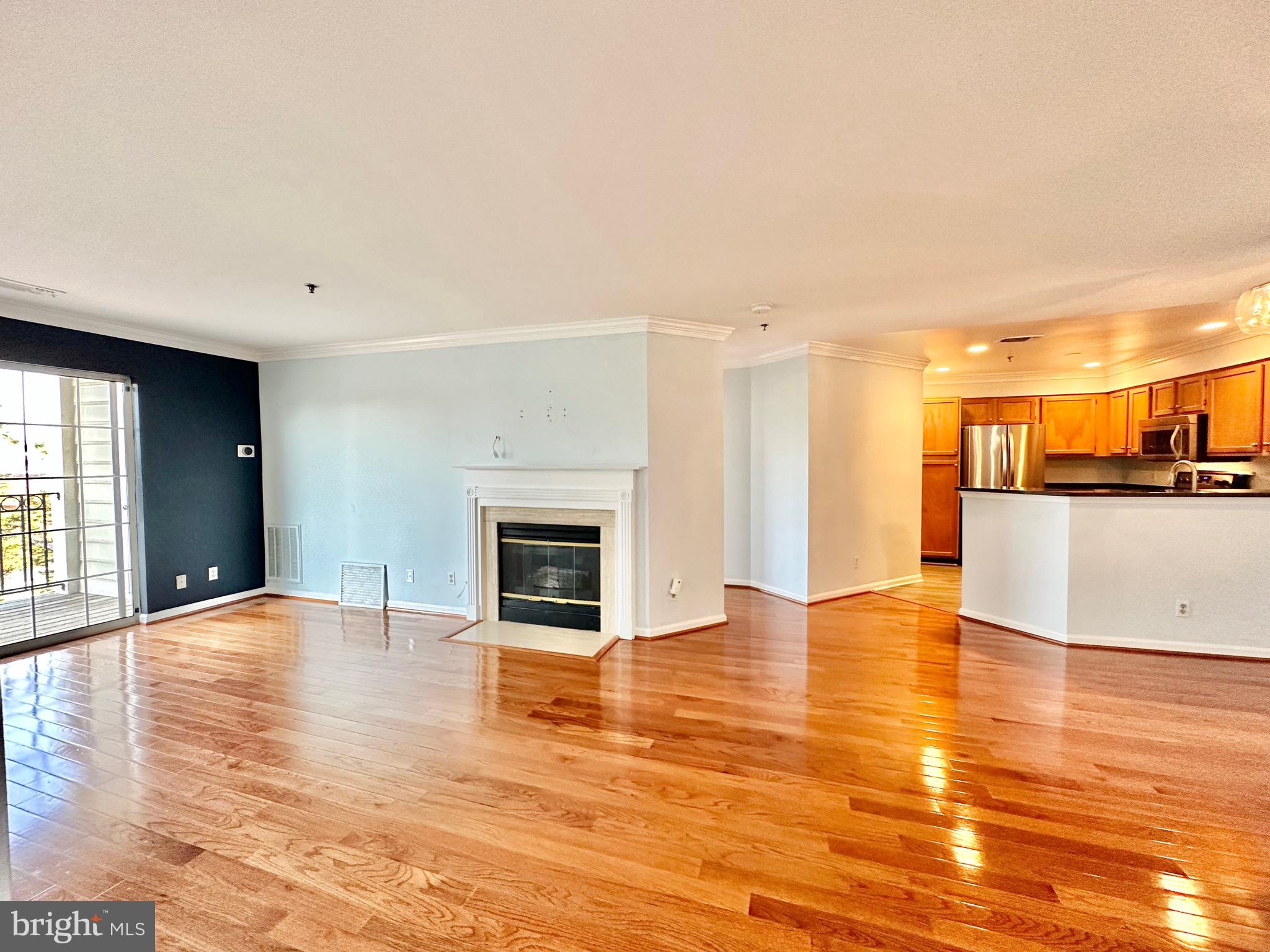 QUAKER HILL - Residential Lease