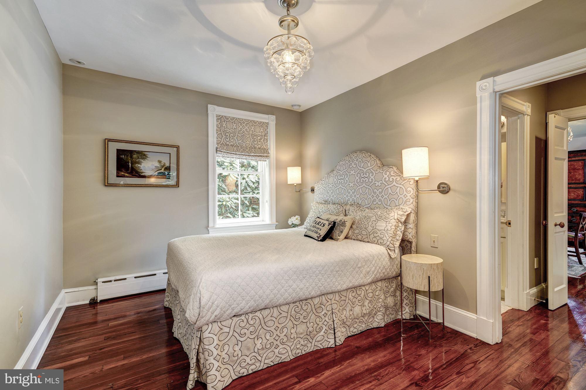 GEORGETOWN - Residential