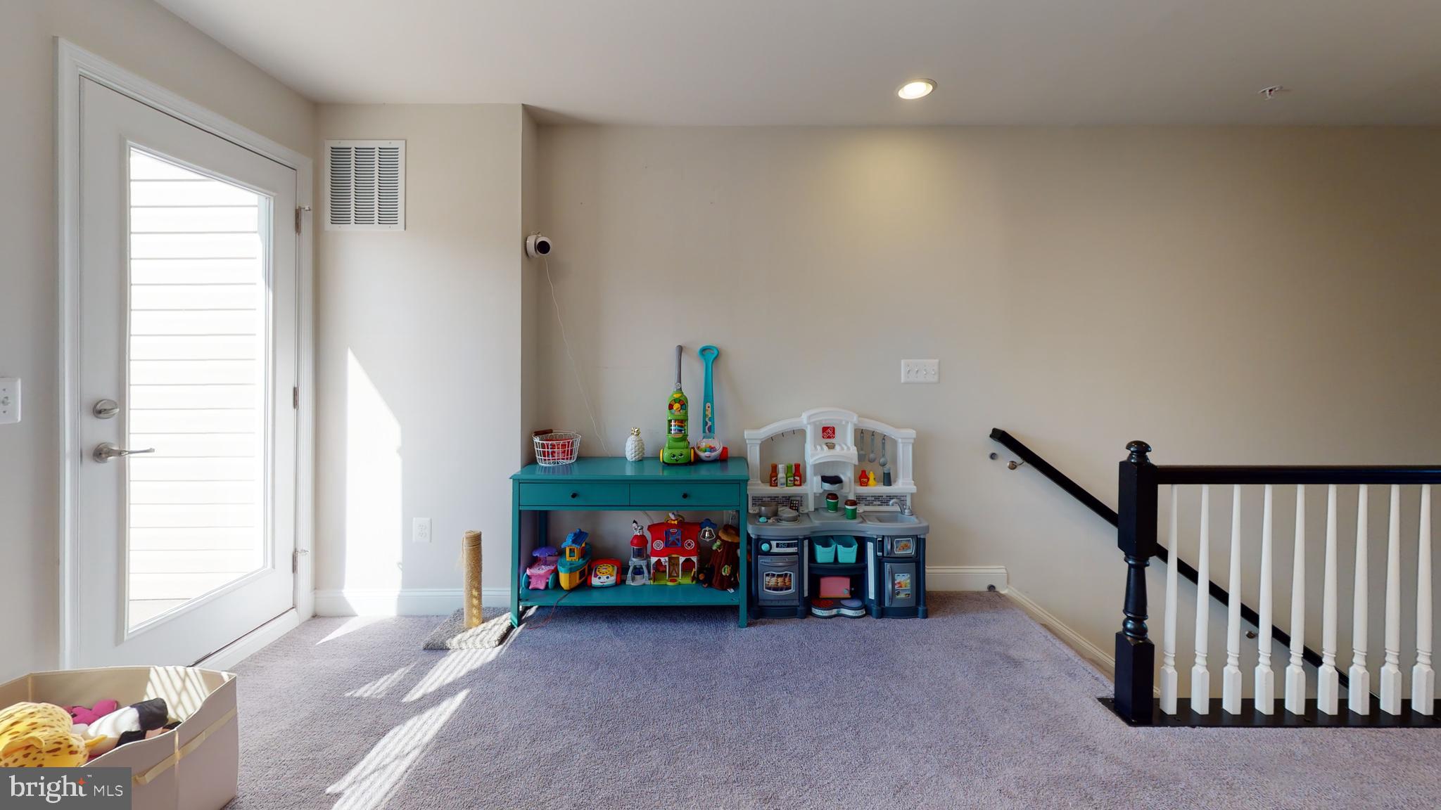 GLENEAGLES TOWNHOMES - Residential