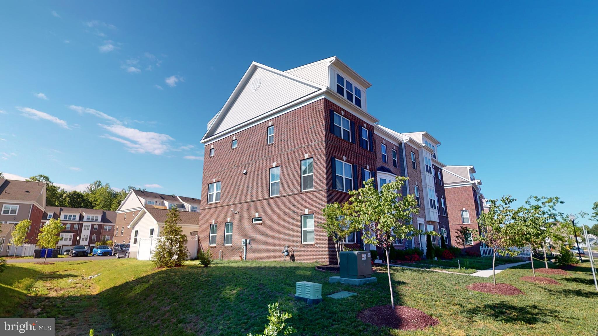 GLENEAGLES TOWNHOMES - Residential