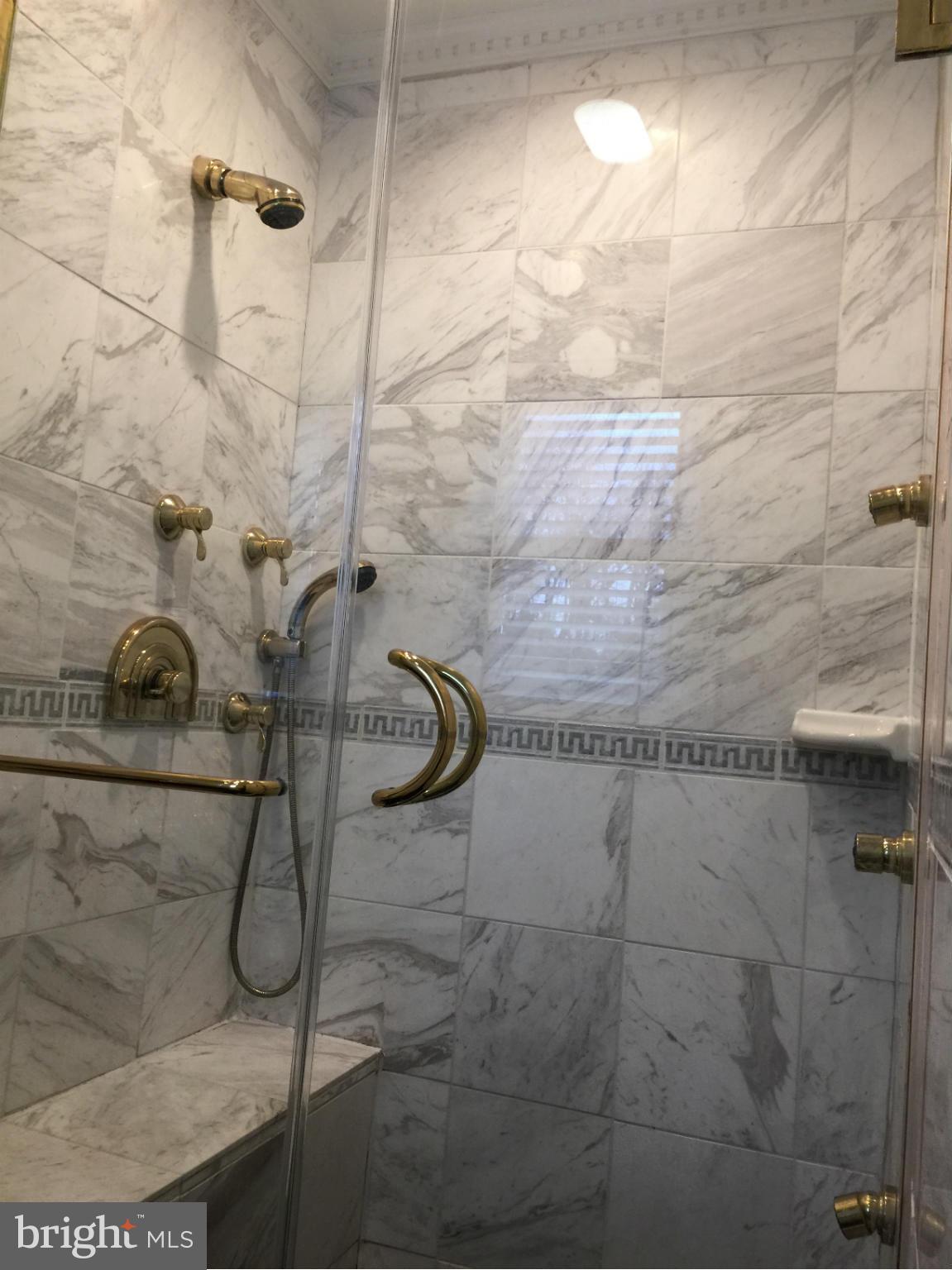 COLESVILLE MANOR - Residential Lease