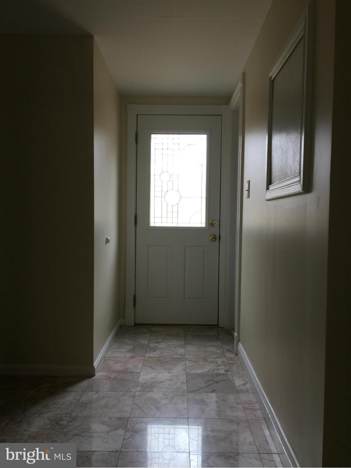 COLESVILLE MANOR - Residential Lease