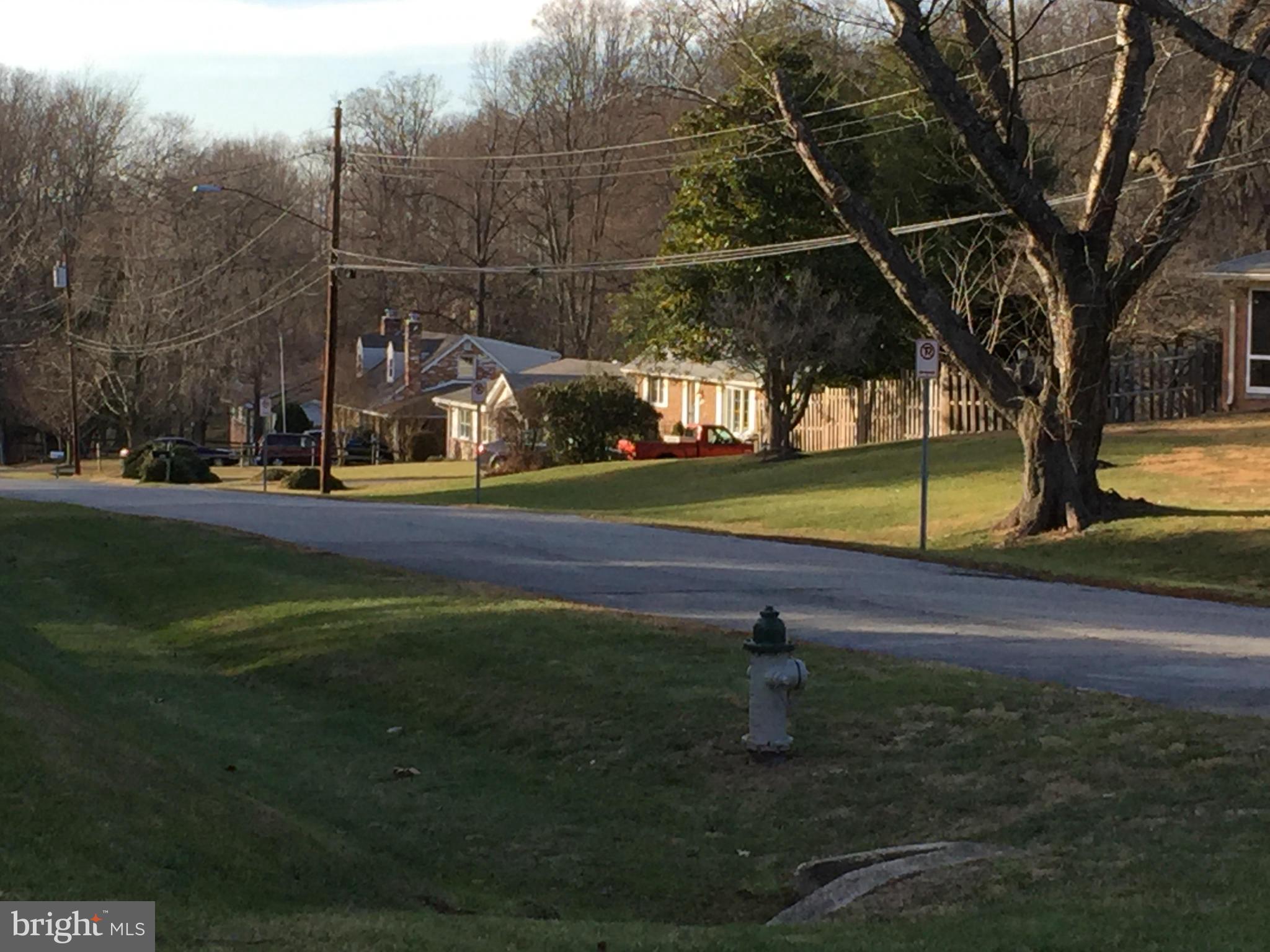 COLESVILLE MANOR - Residential Lease