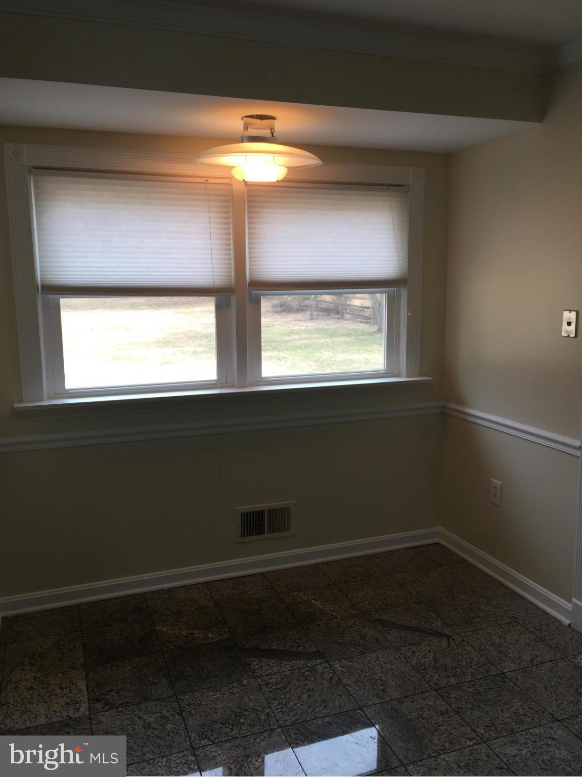 COLESVILLE MANOR - Residential Lease