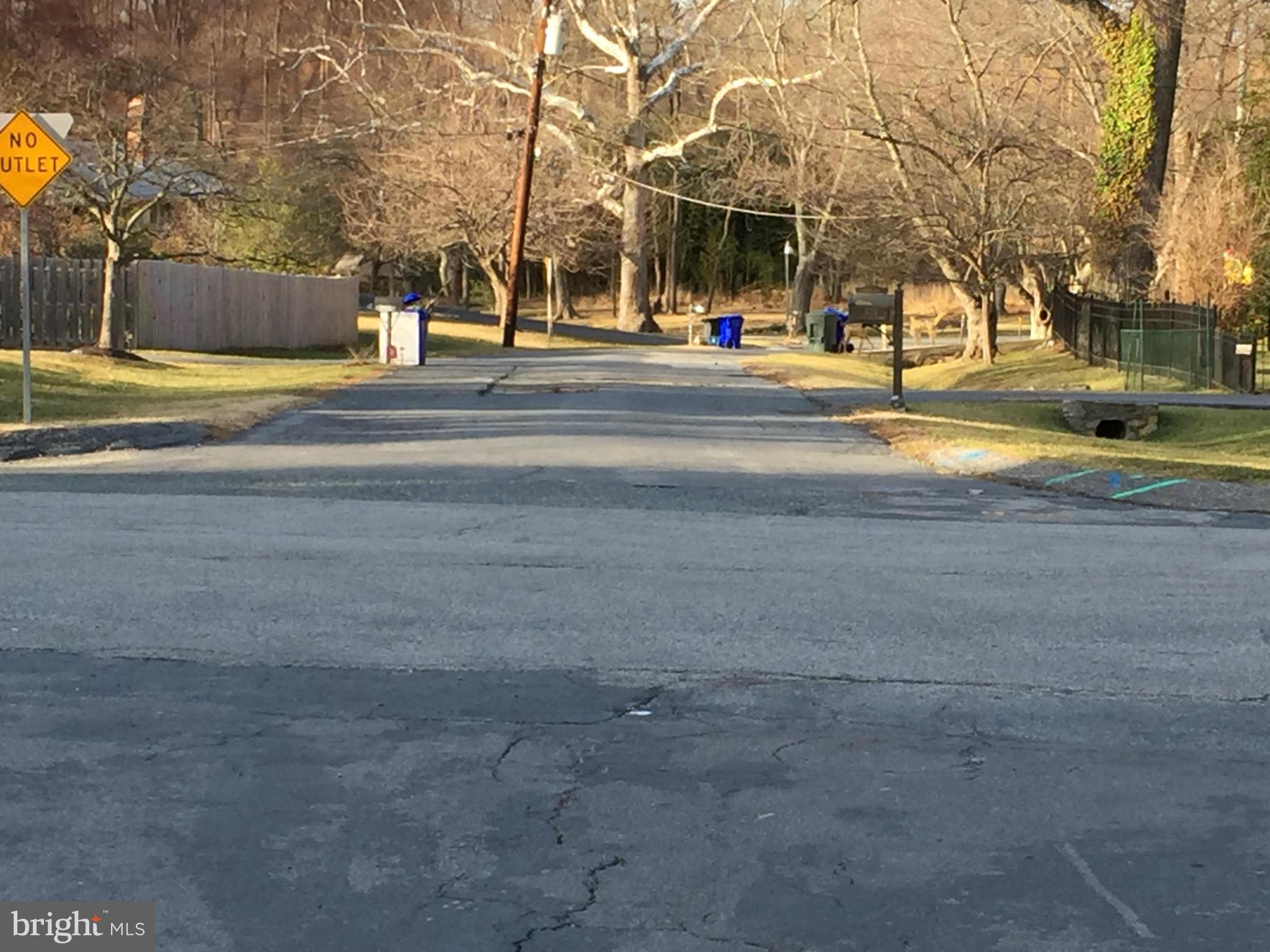 COLESVILLE MANOR - Residential Lease