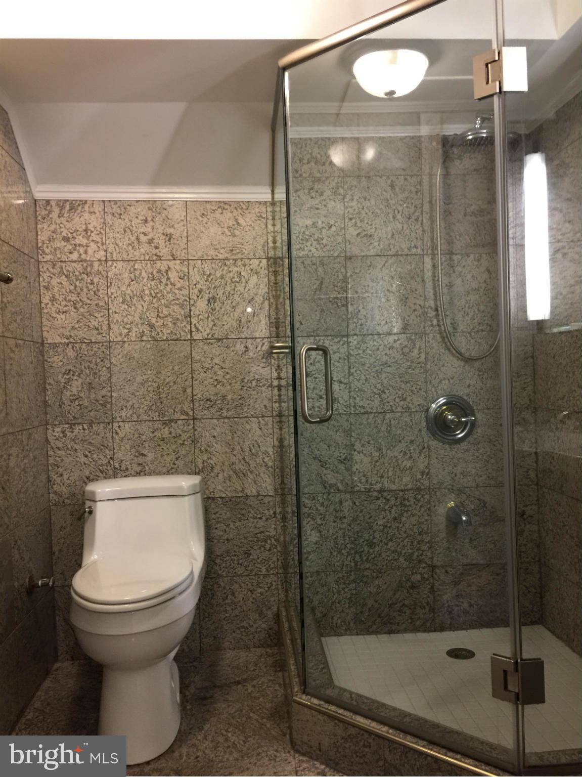 COLESVILLE MANOR - Residential Lease