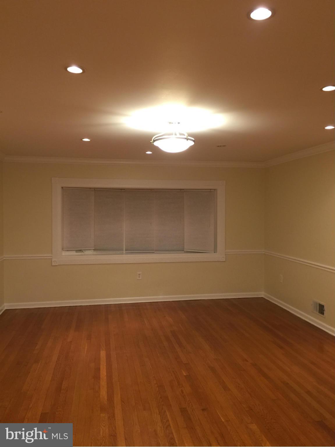 COLESVILLE MANOR - Residential Lease