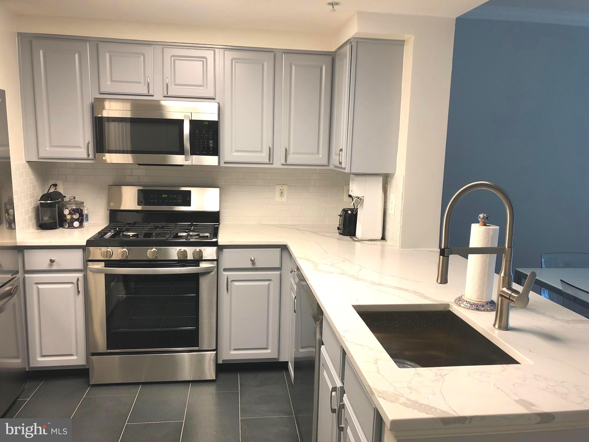 3830 9TH STREET N 607E