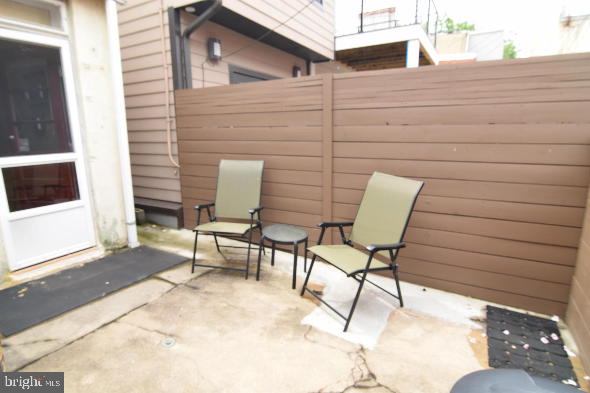 LOCUST POINT - Residential