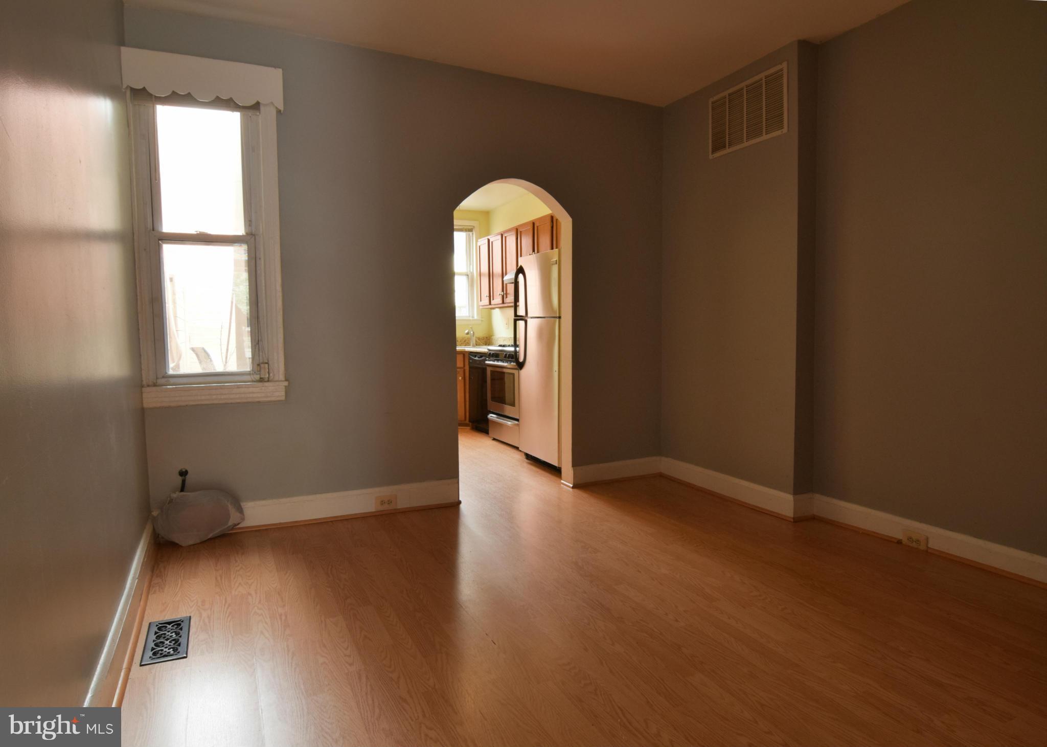 LOCUST POINT - Residential