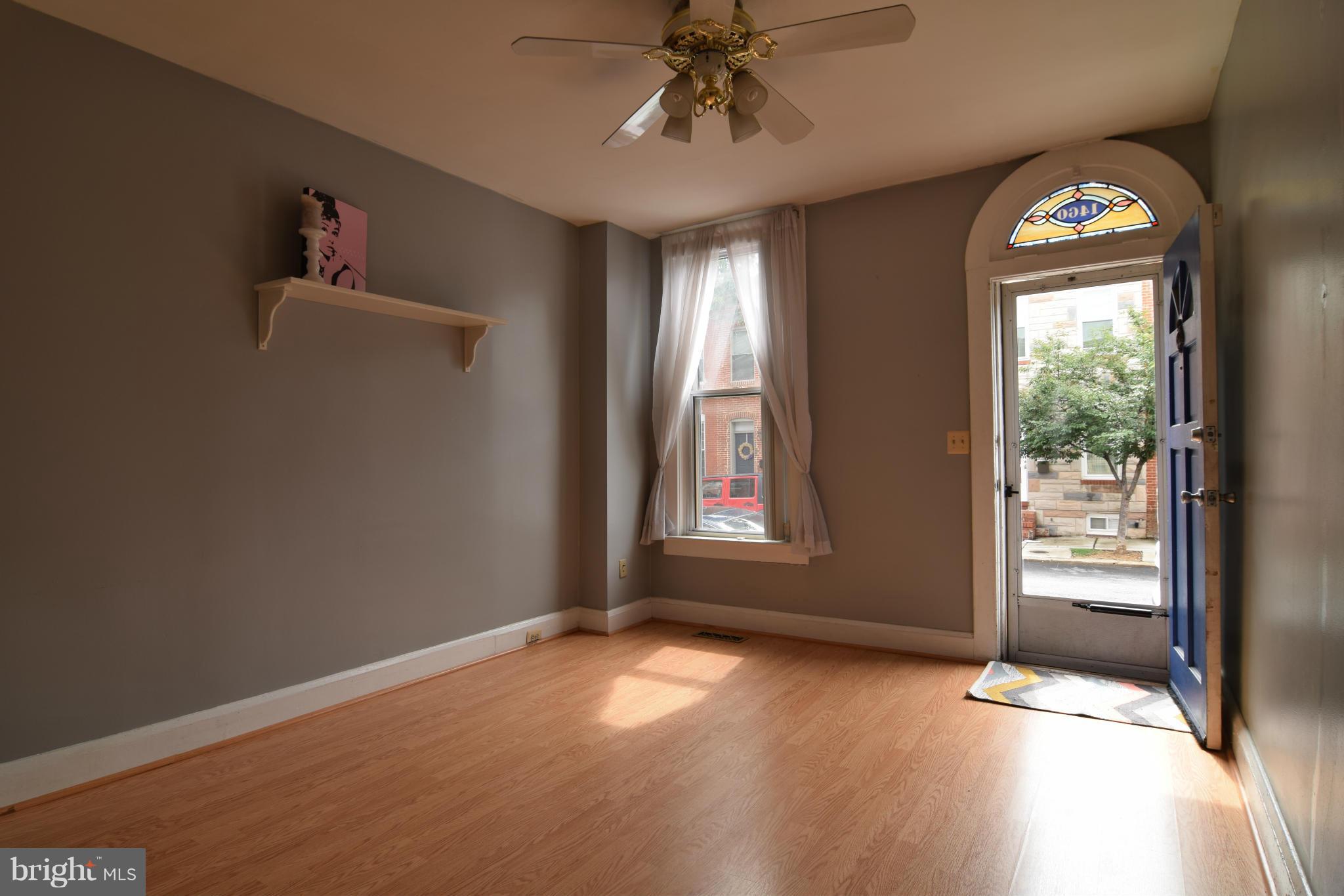 LOCUST POINT - Residential