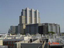 LOCUST POINT - Residential