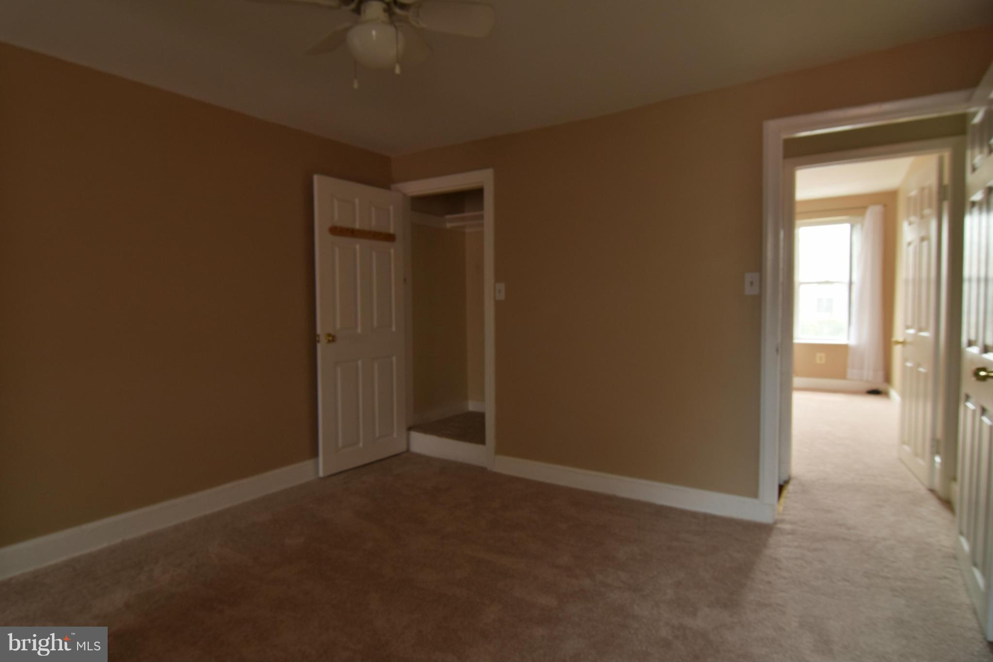 LOCUST POINT - Residential