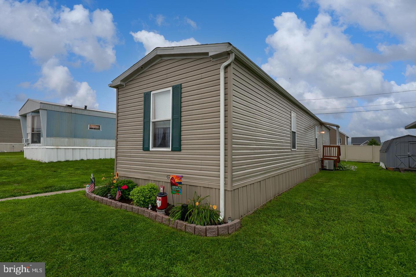 475 WABASH ROAD 16