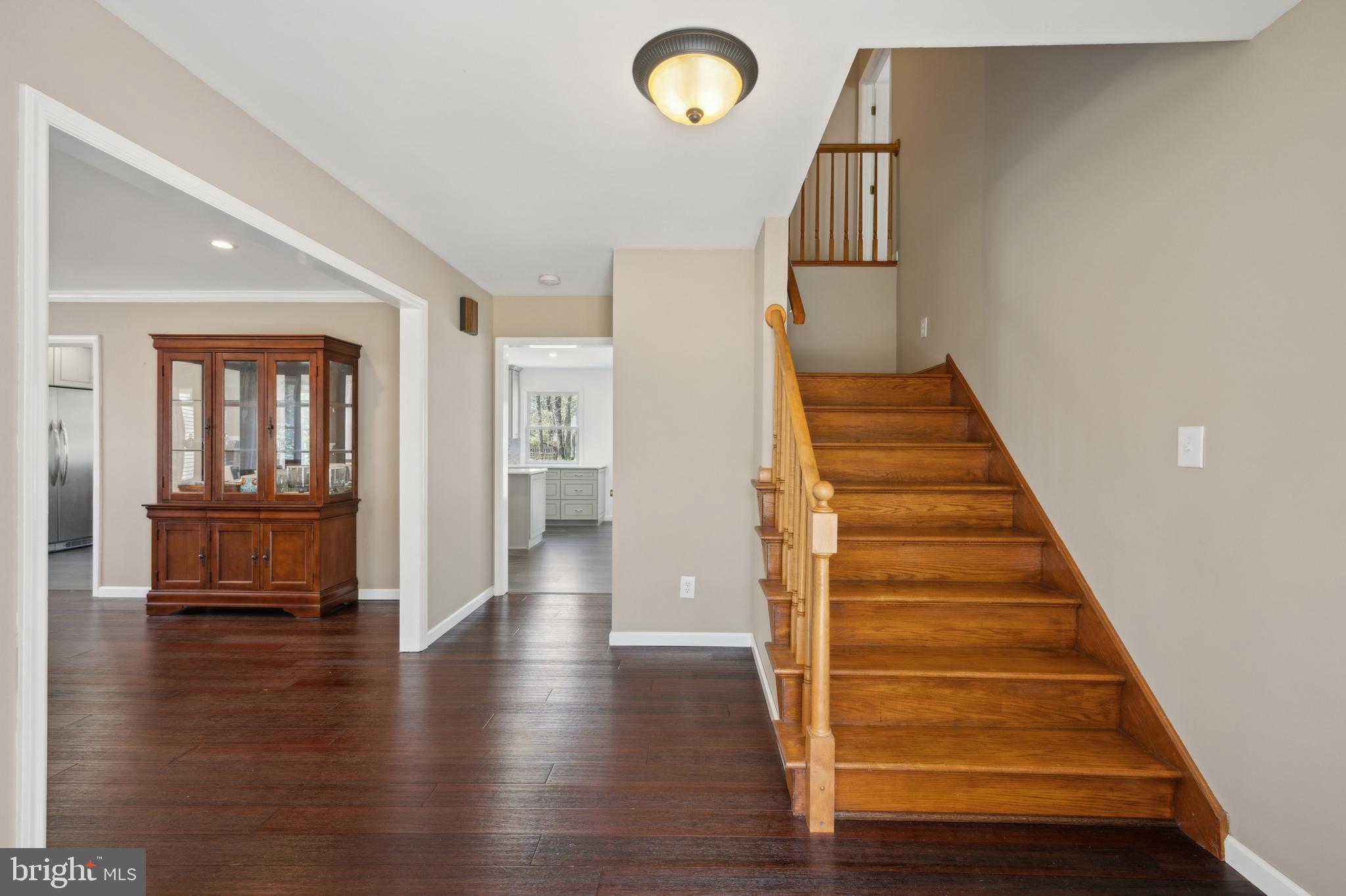 6 SHERRING WAY